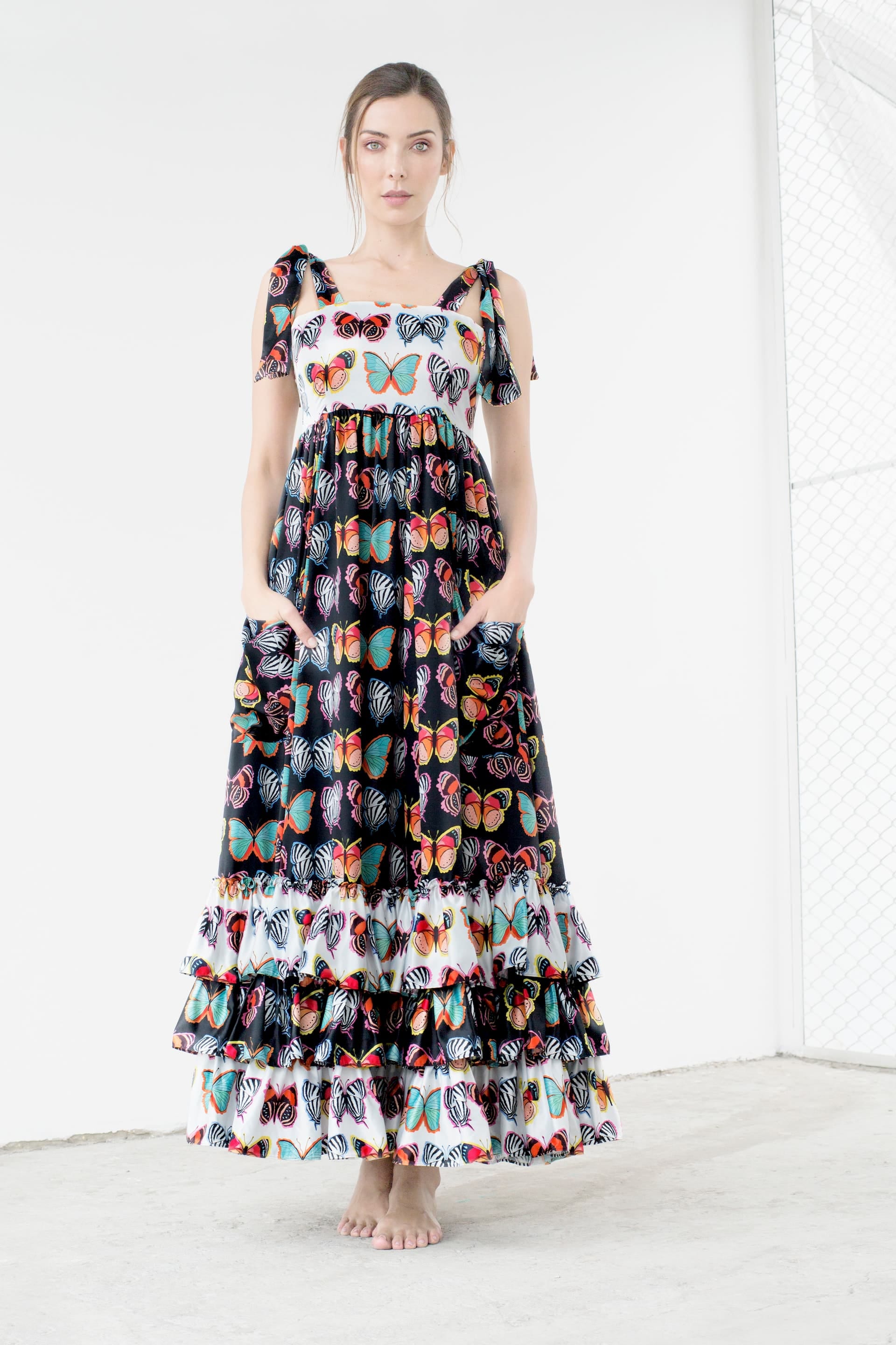 Maxi Vestido Tierra de Mariposas Negro - imagen 3