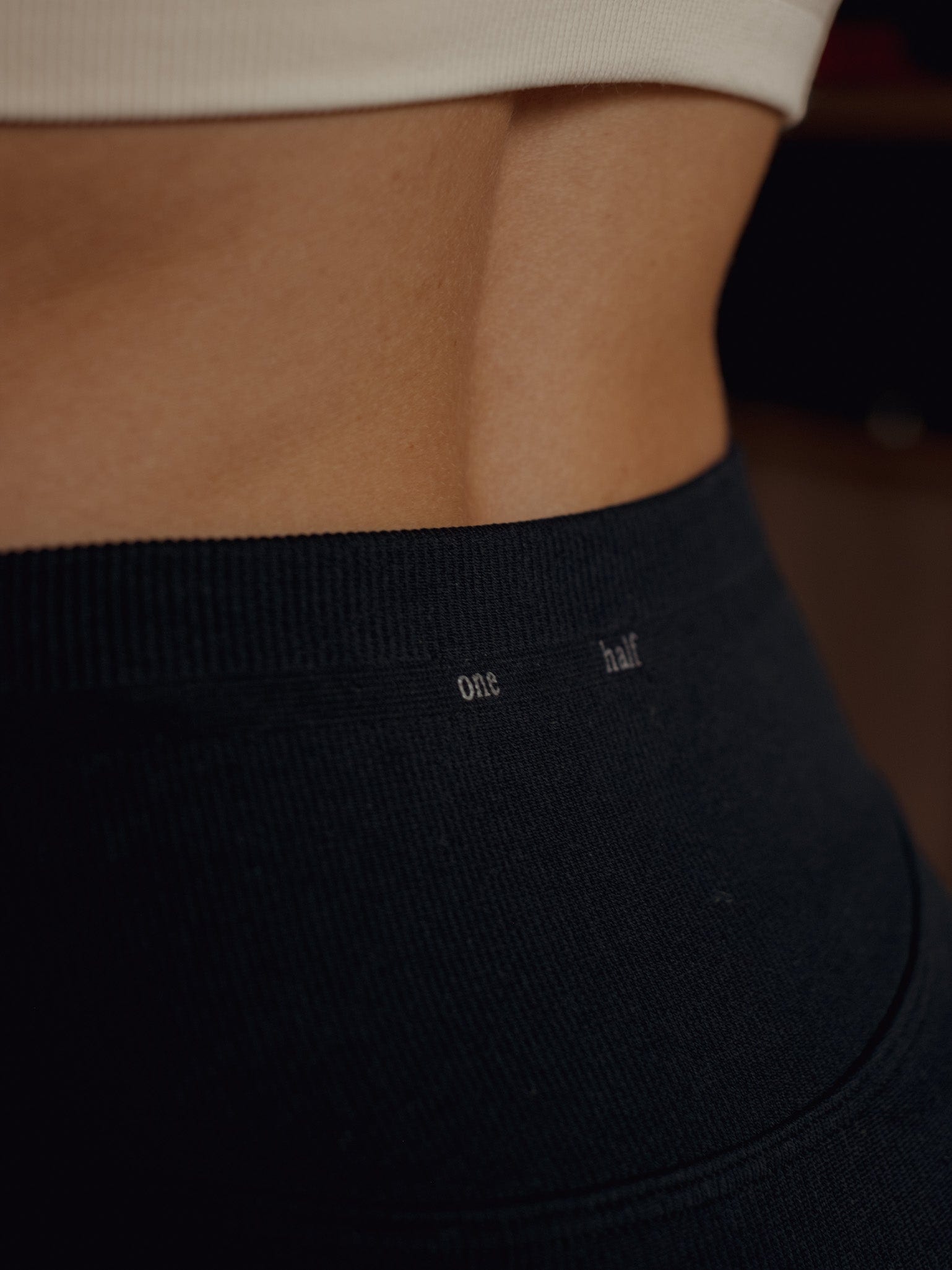 ELEVATE SEAMLESS SHORT - SHADOW - imagen 5