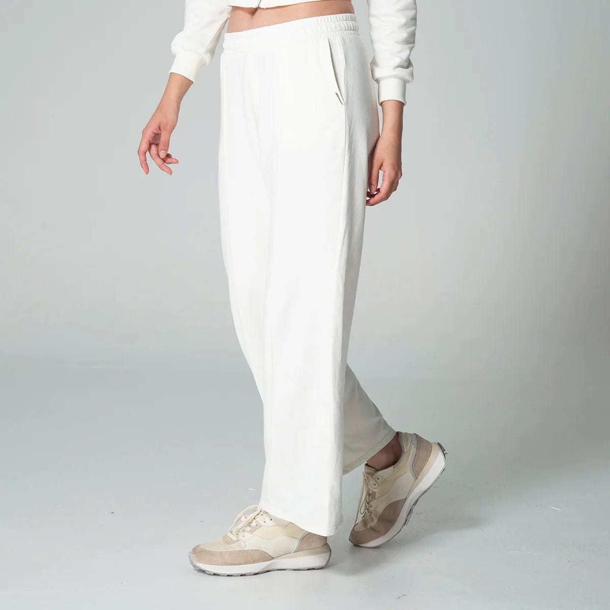 Pantalon Sport Straight Lottery - imagen 9