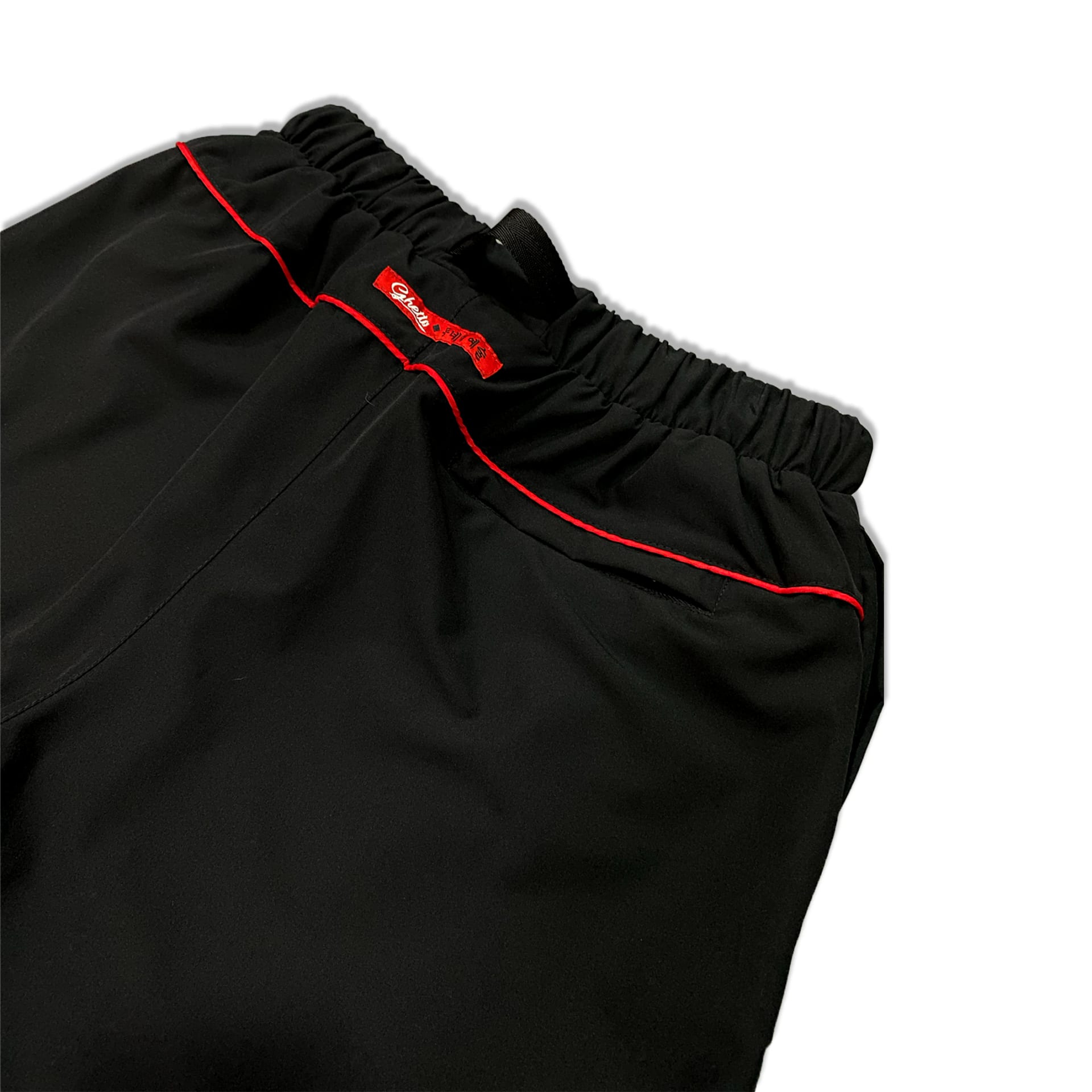 Pantaloneta Negra Con Cinturón - imagen 4