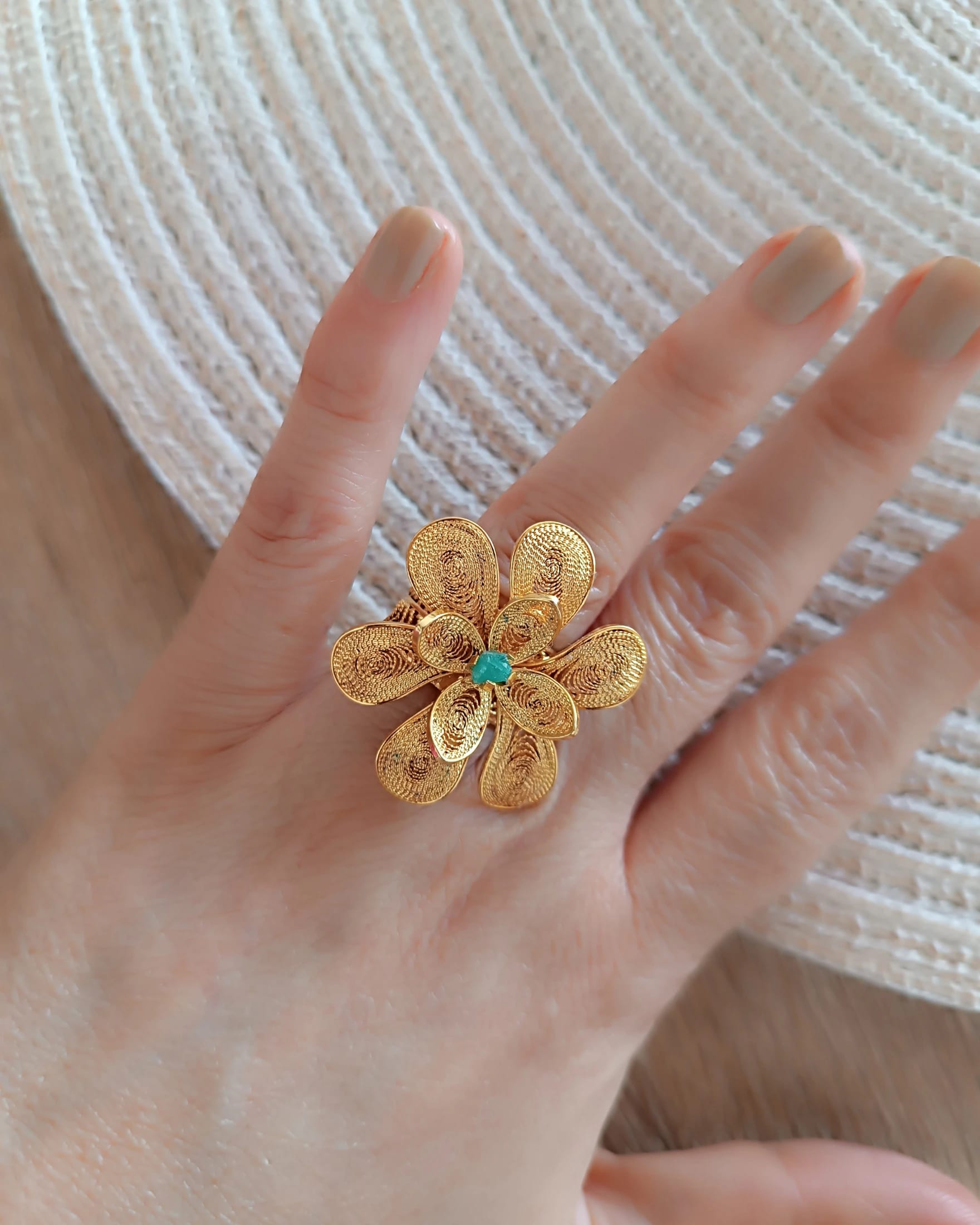 Anillo maxi en filigrana con esmeralda Belen - imagen 5