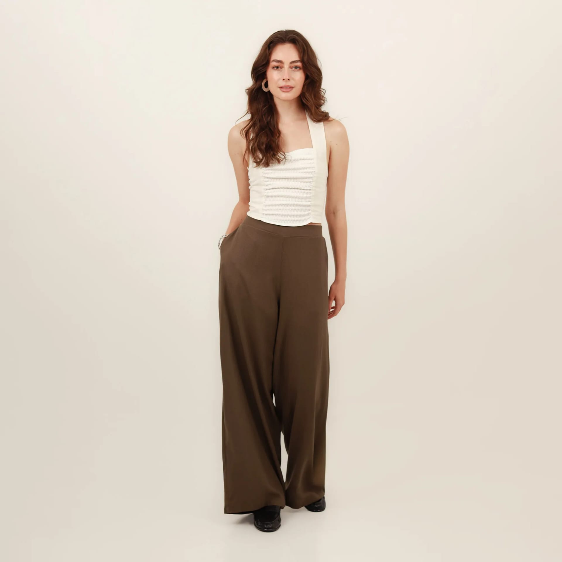 Pantalón palazzo bota ancha con elastico en cintura - imagen 8