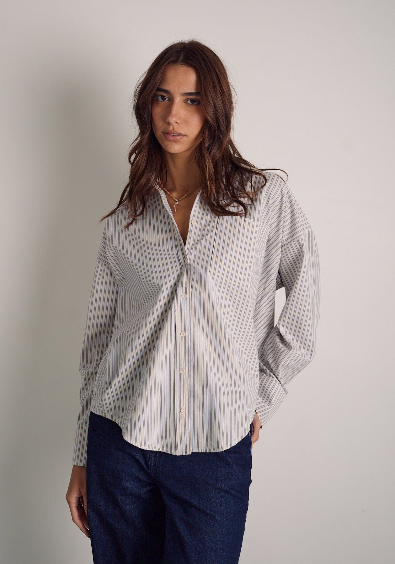 Camisa Antonella Rayas Marfil - Azul - imagen 2