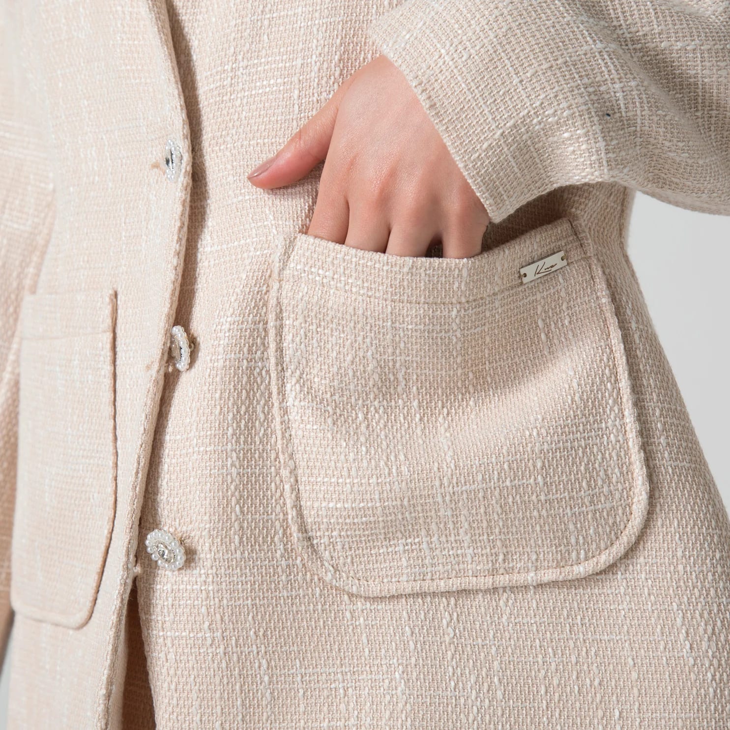 Blazer Regular Cuello Solapa Kiss - imagen 15