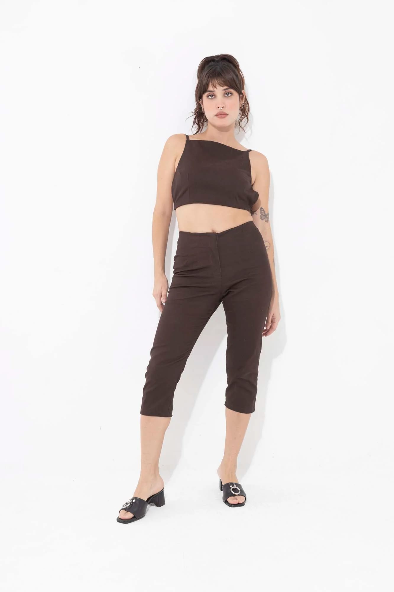 ANYA CAPRI - imagen 4