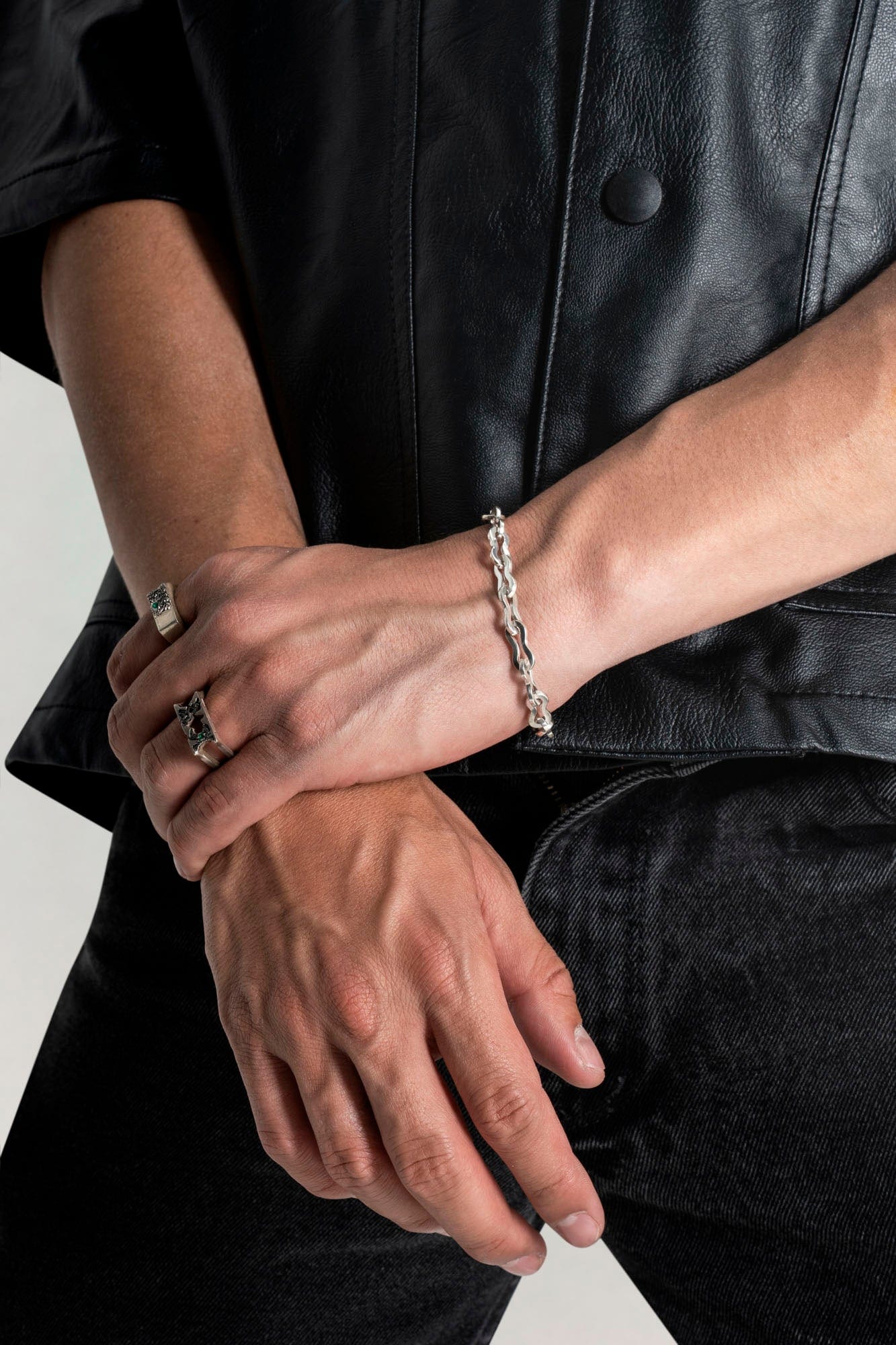 THE AXXON BRACELET  | PULSERA EN PLATA LEY 925 - imagen 4