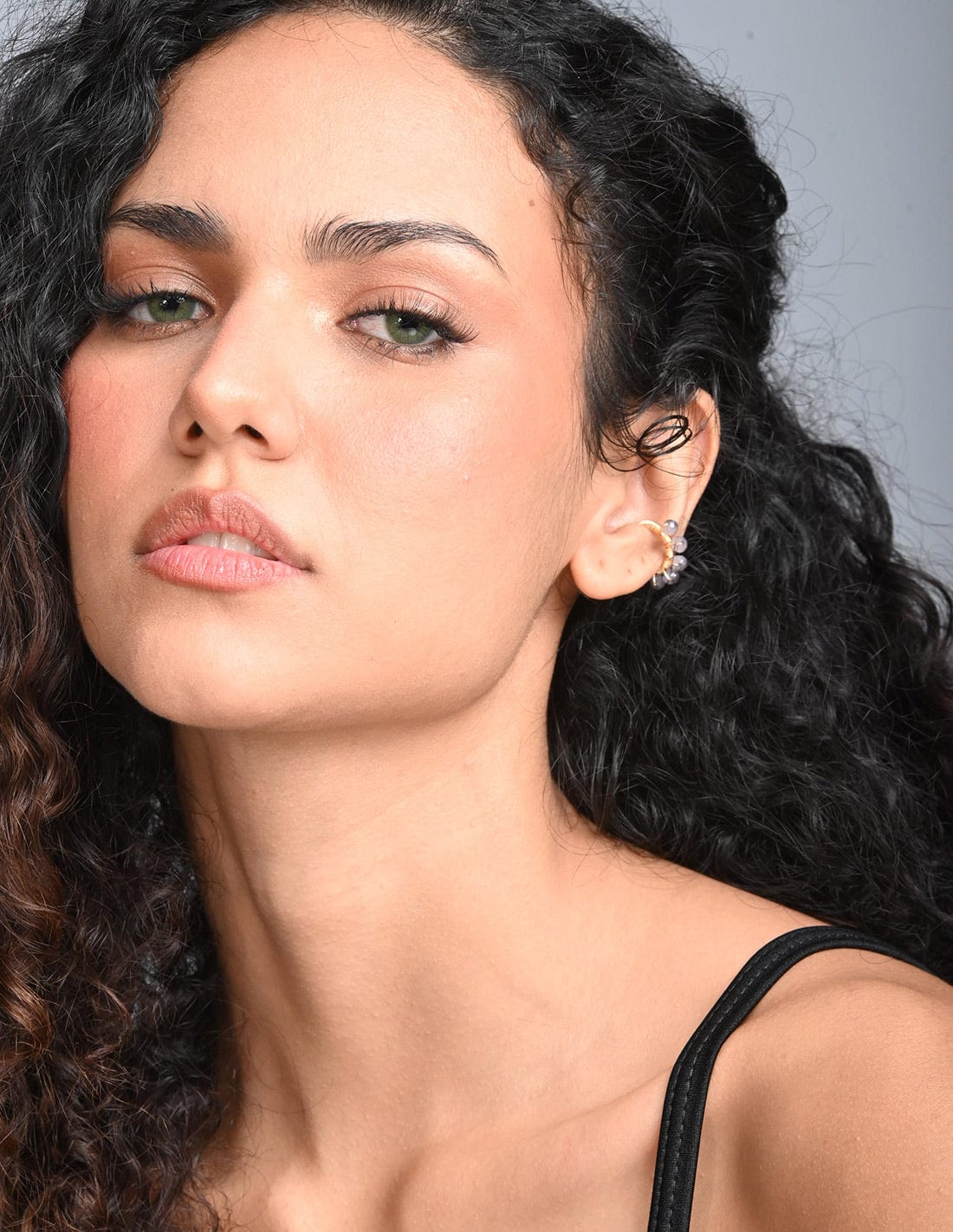 Ear Cuff Jazmin Lilac Tornasol - imagen 1