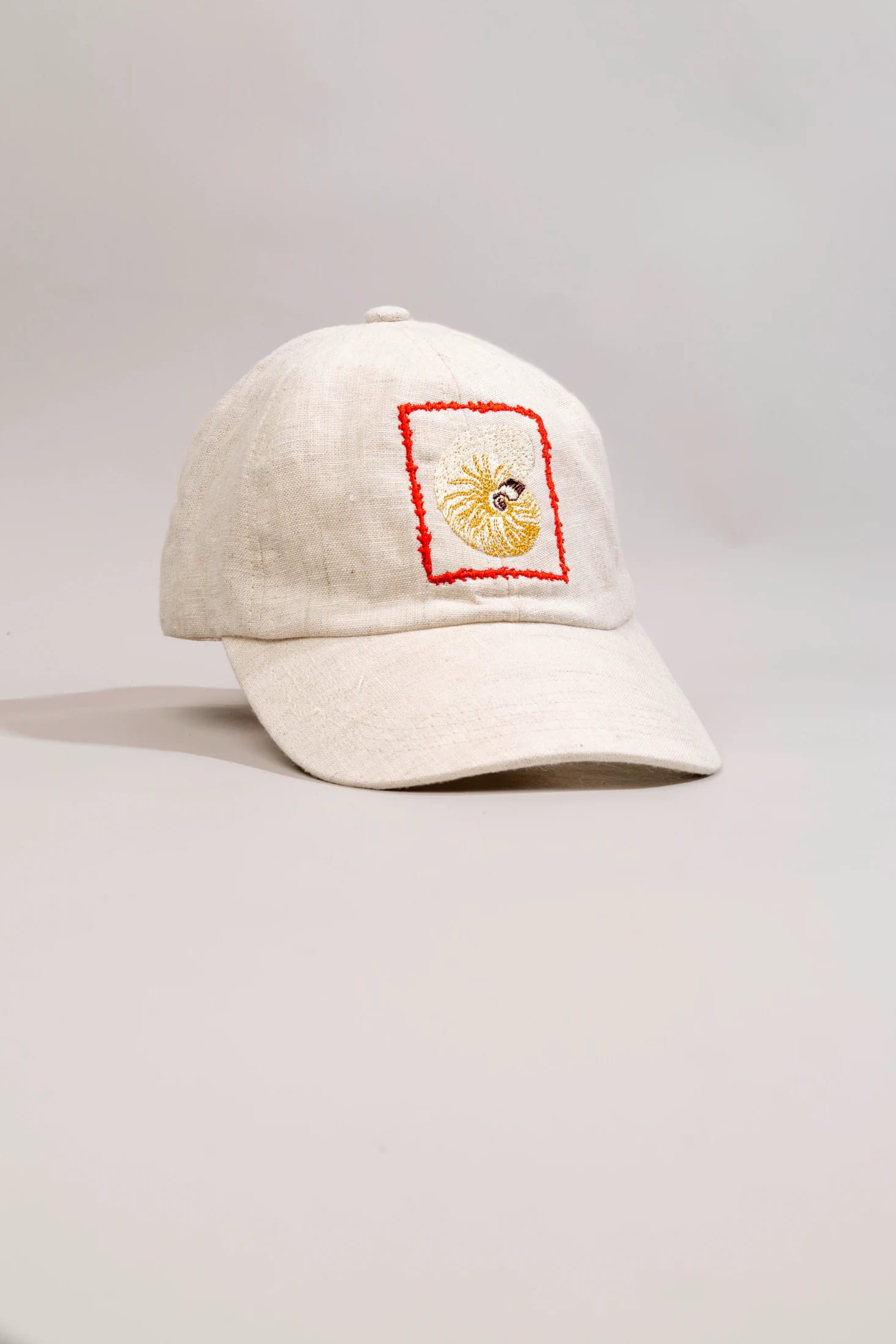 Men's linen cap atlantis embroidered - imagen 10