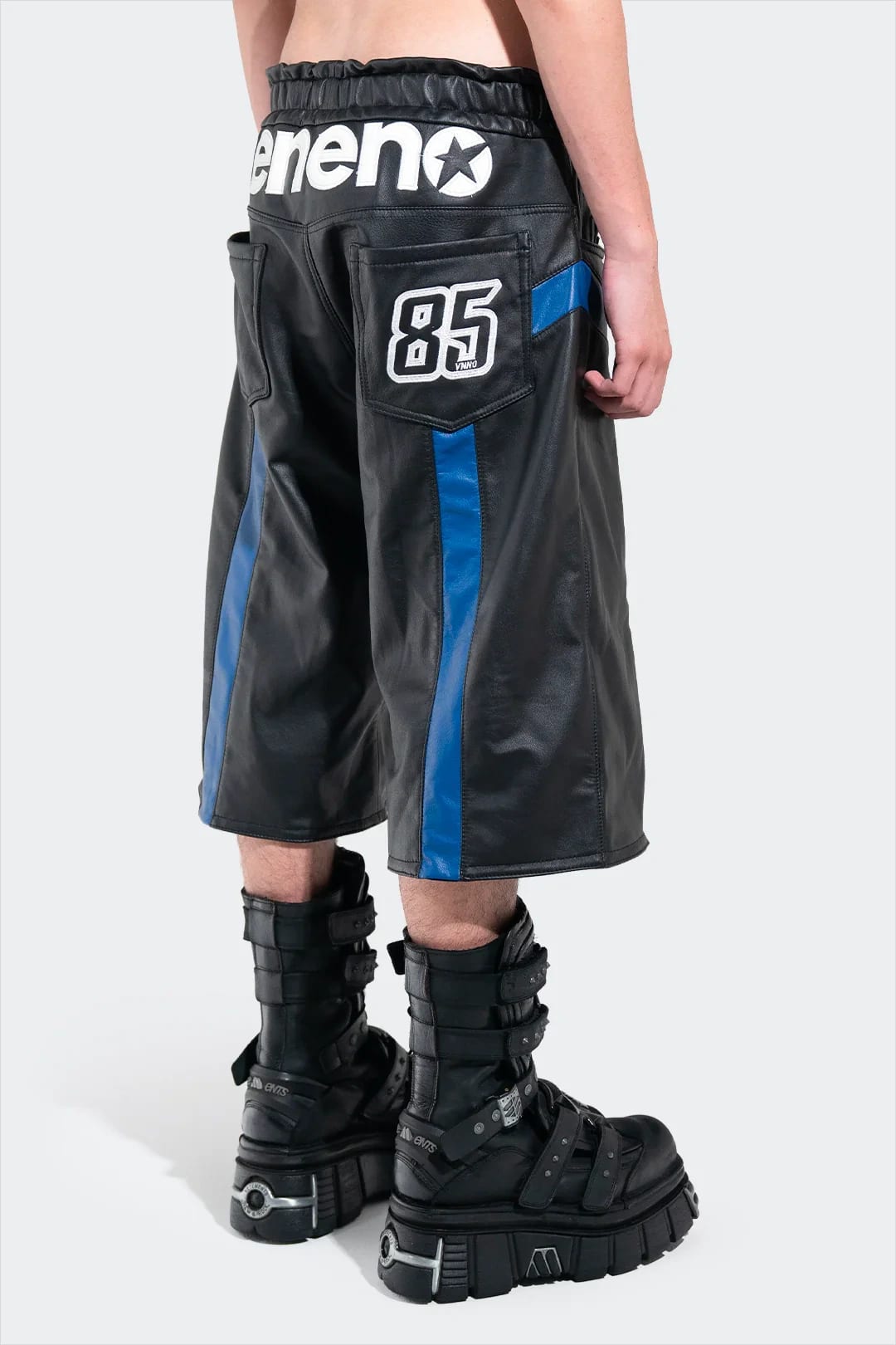 VENENO SHORT CUERO GO FASTER - imagen 6