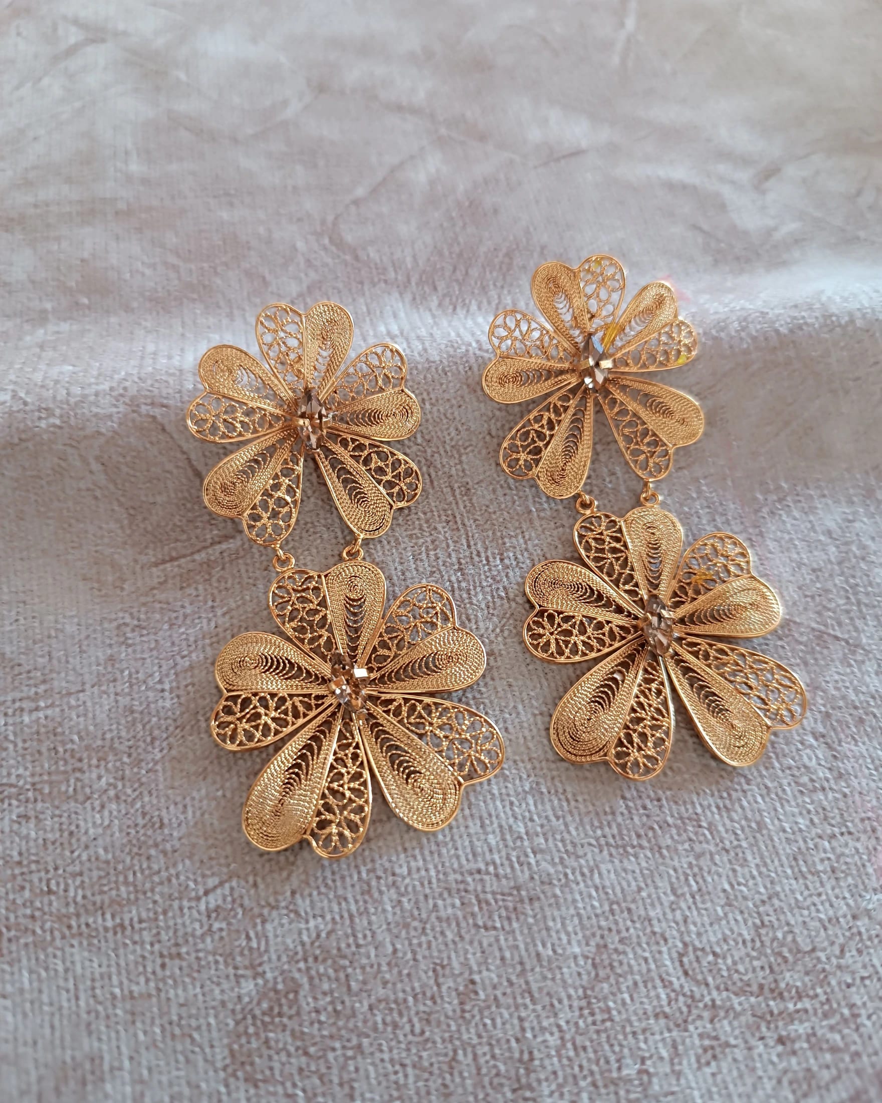 Aretes doble flor Chiara - imagen 4
