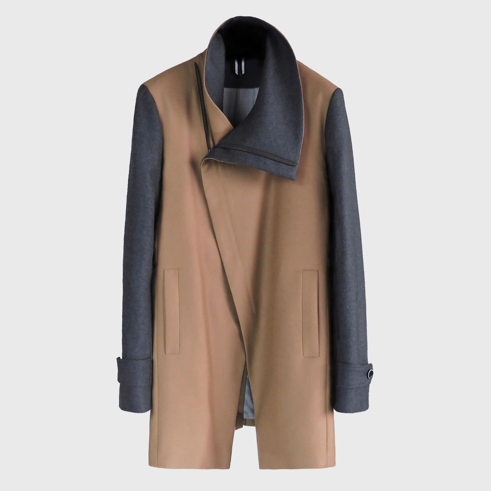 Chaqueta Larga Camel con Solapa Asimétrica - imagen 2