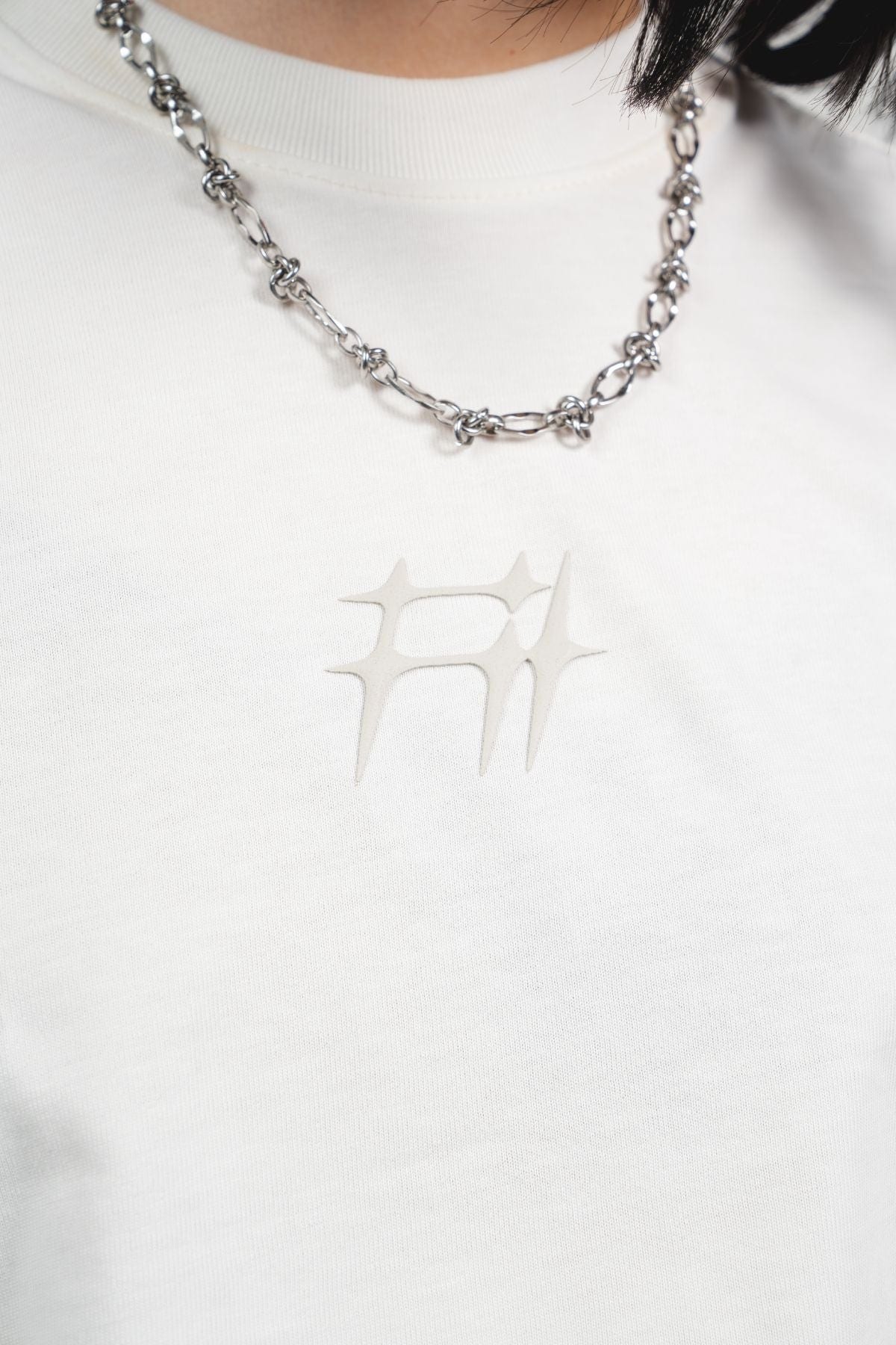 Camiseta Chill Spinas Crudo - imagen 2