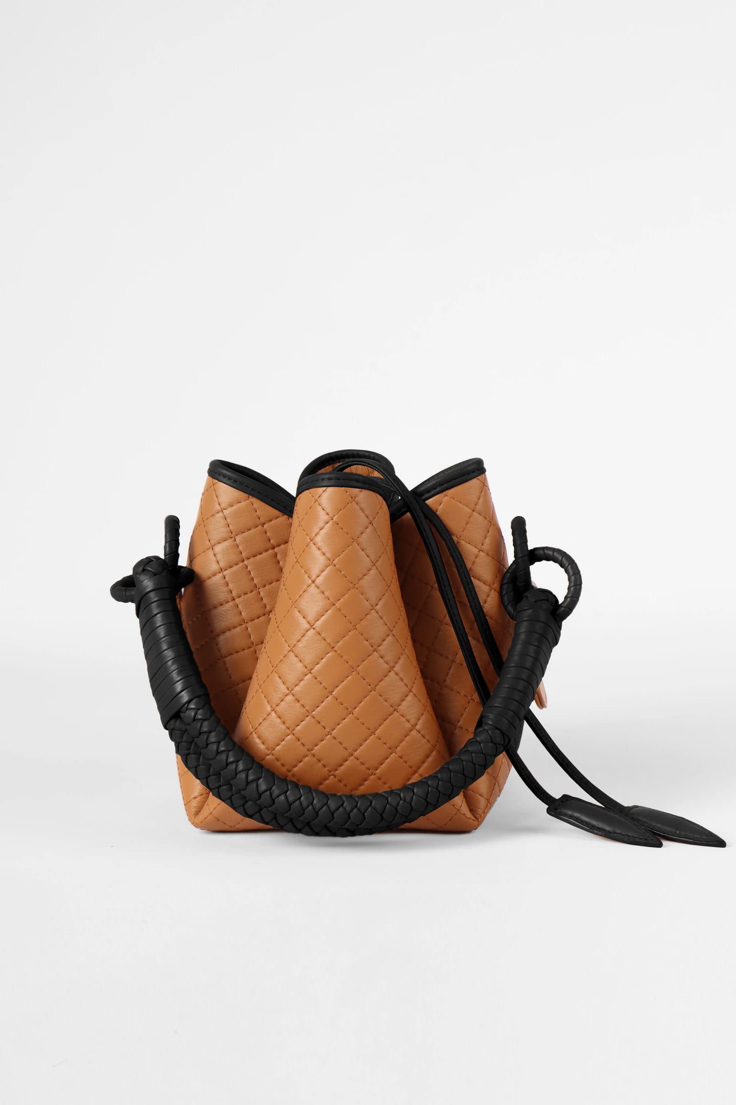 Tulip Mini Bucket Bag, Honey & Black - imagen 1