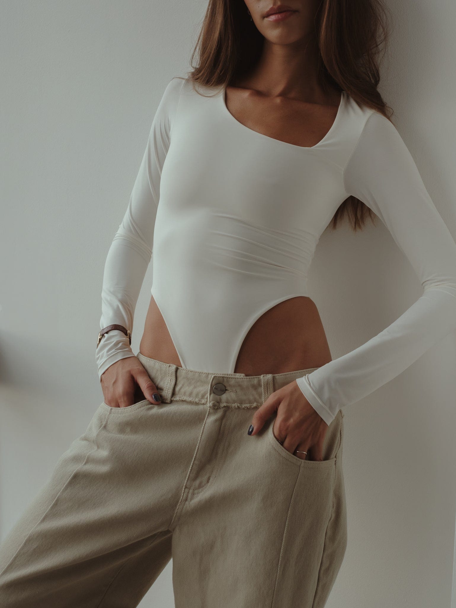 OPEN CURVE BODYSUIT - SOFT WHITE - imagen 8
