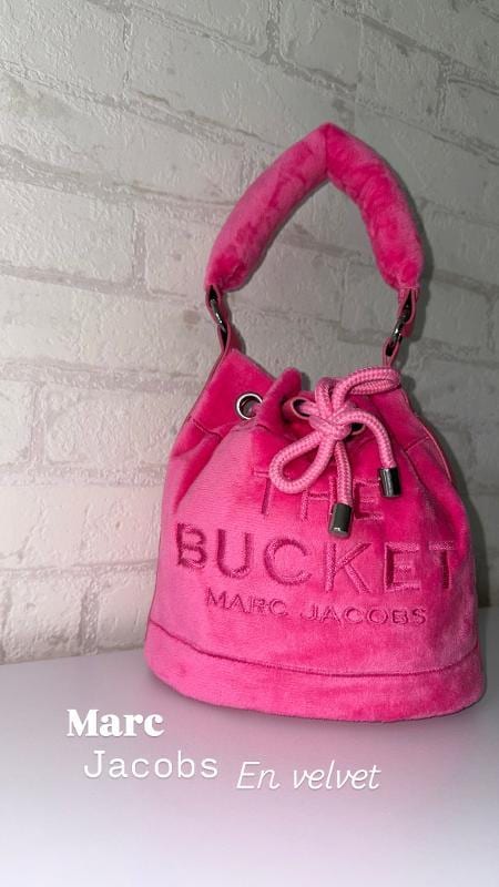 BOLSO MARC JACOBS FUCSIA EN VELVET - imagen 1