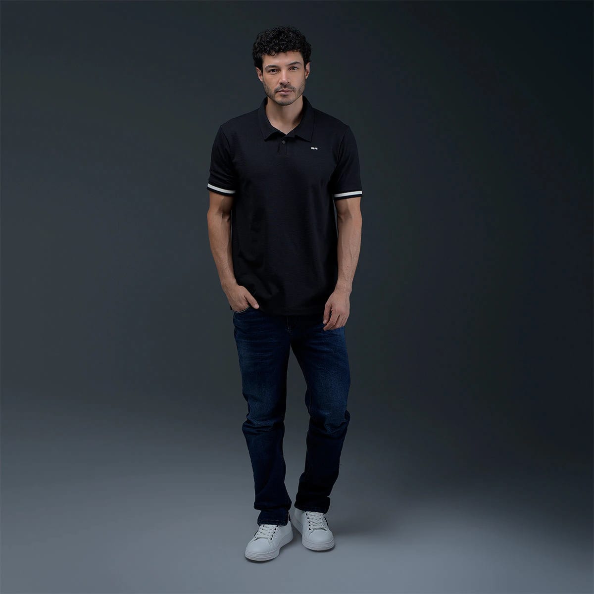 Polo Regular Negro - imagen 4