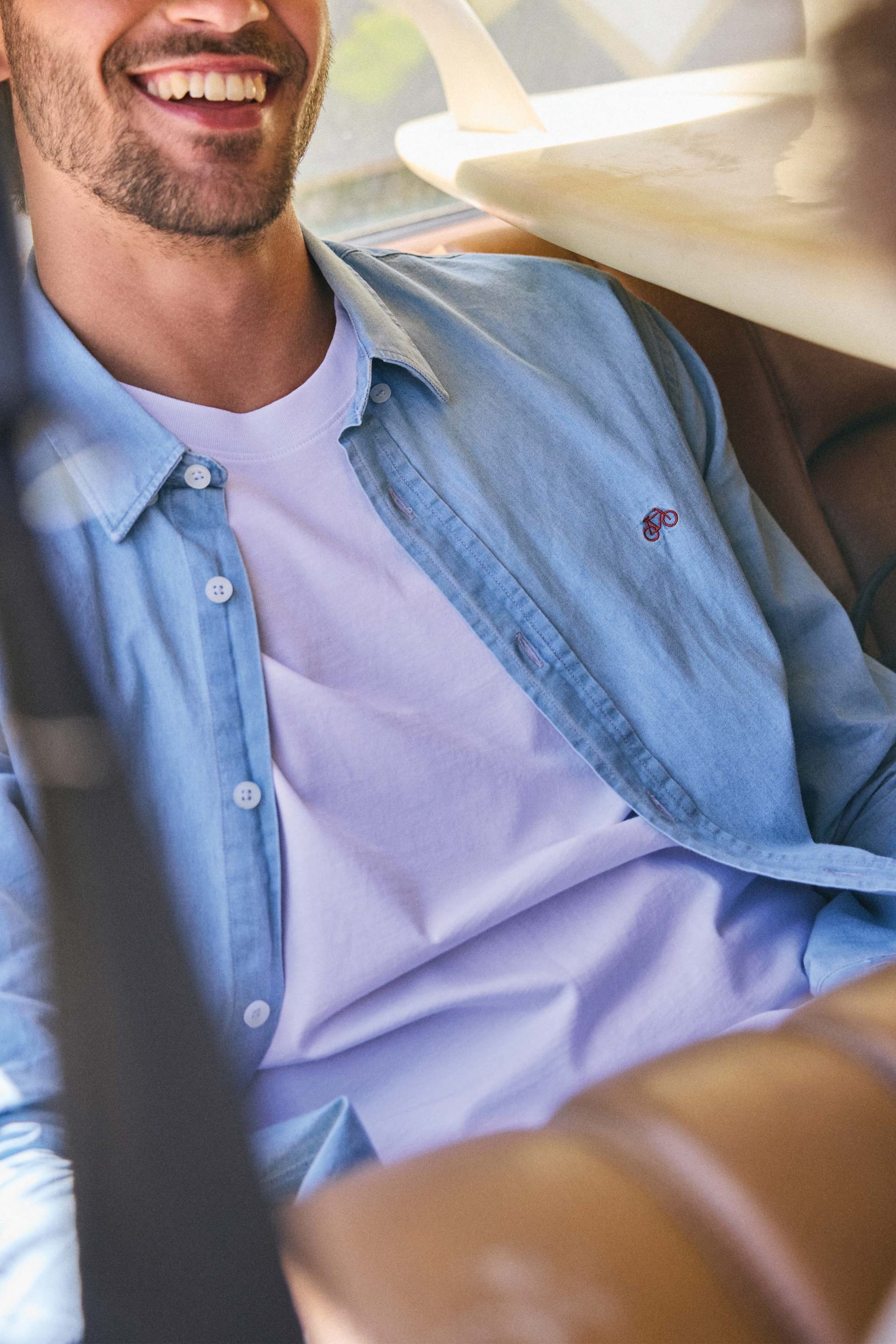 CAMISA DENIM CLARO - imagen 4