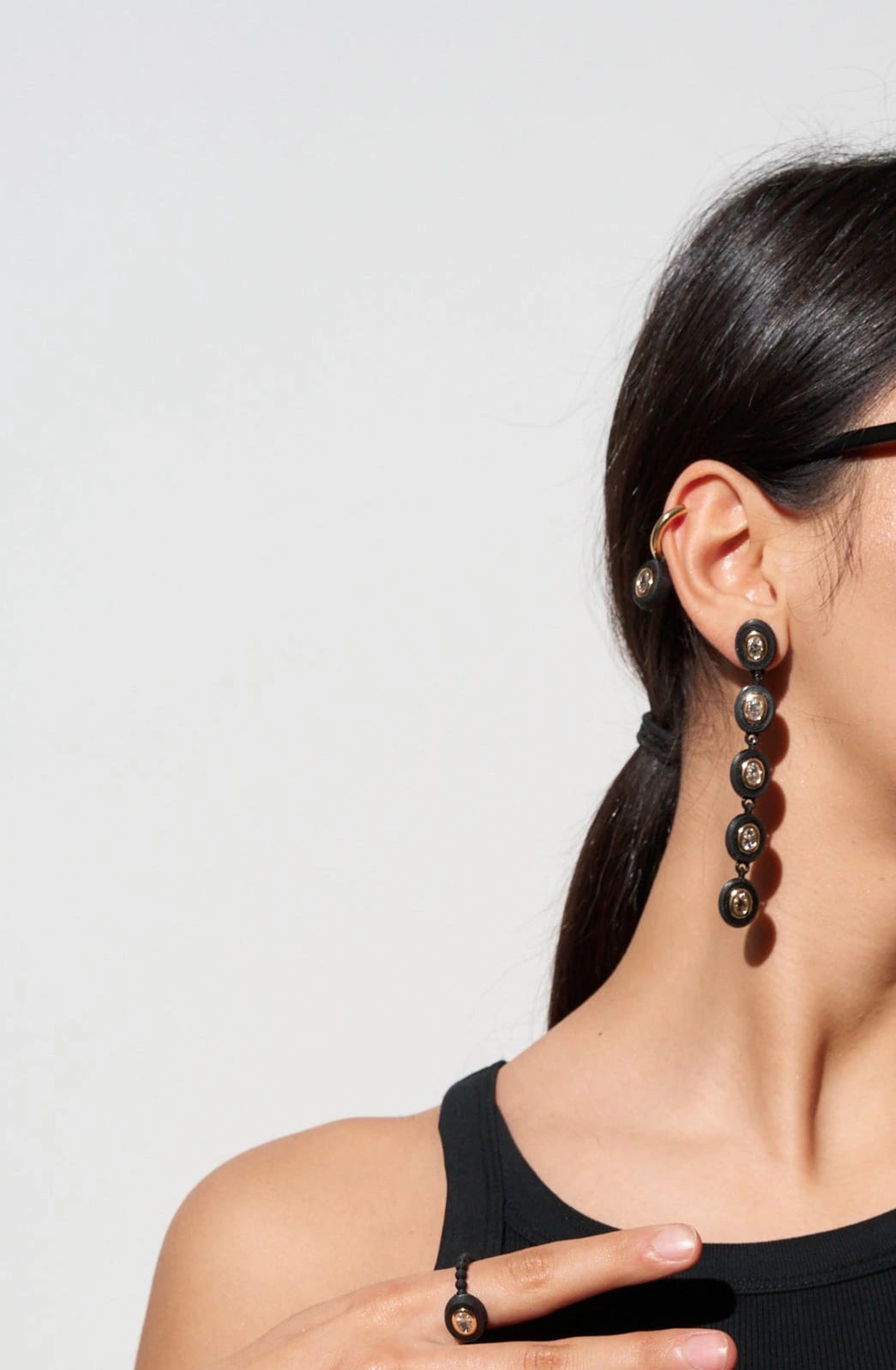 LIQUORICE - L EARRINGS - imagen 2
