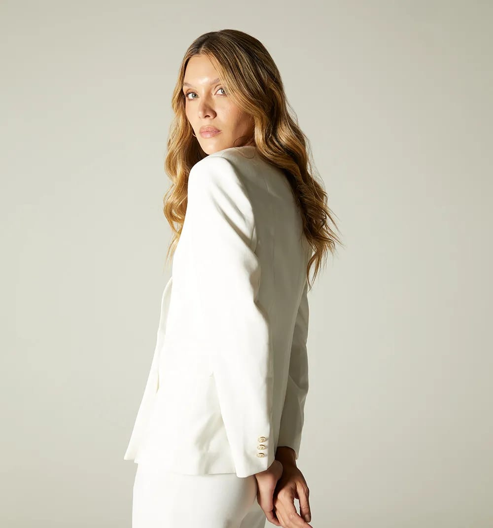 Blazer sin solapa dos botones - imagen 16