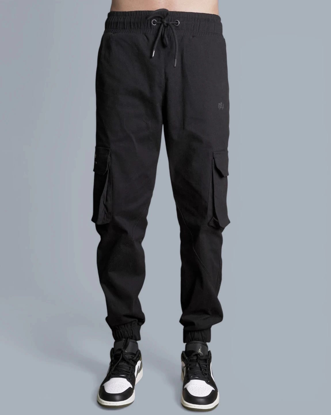 PANTALON CARGO NEGRO HOMBRE - imagen 1