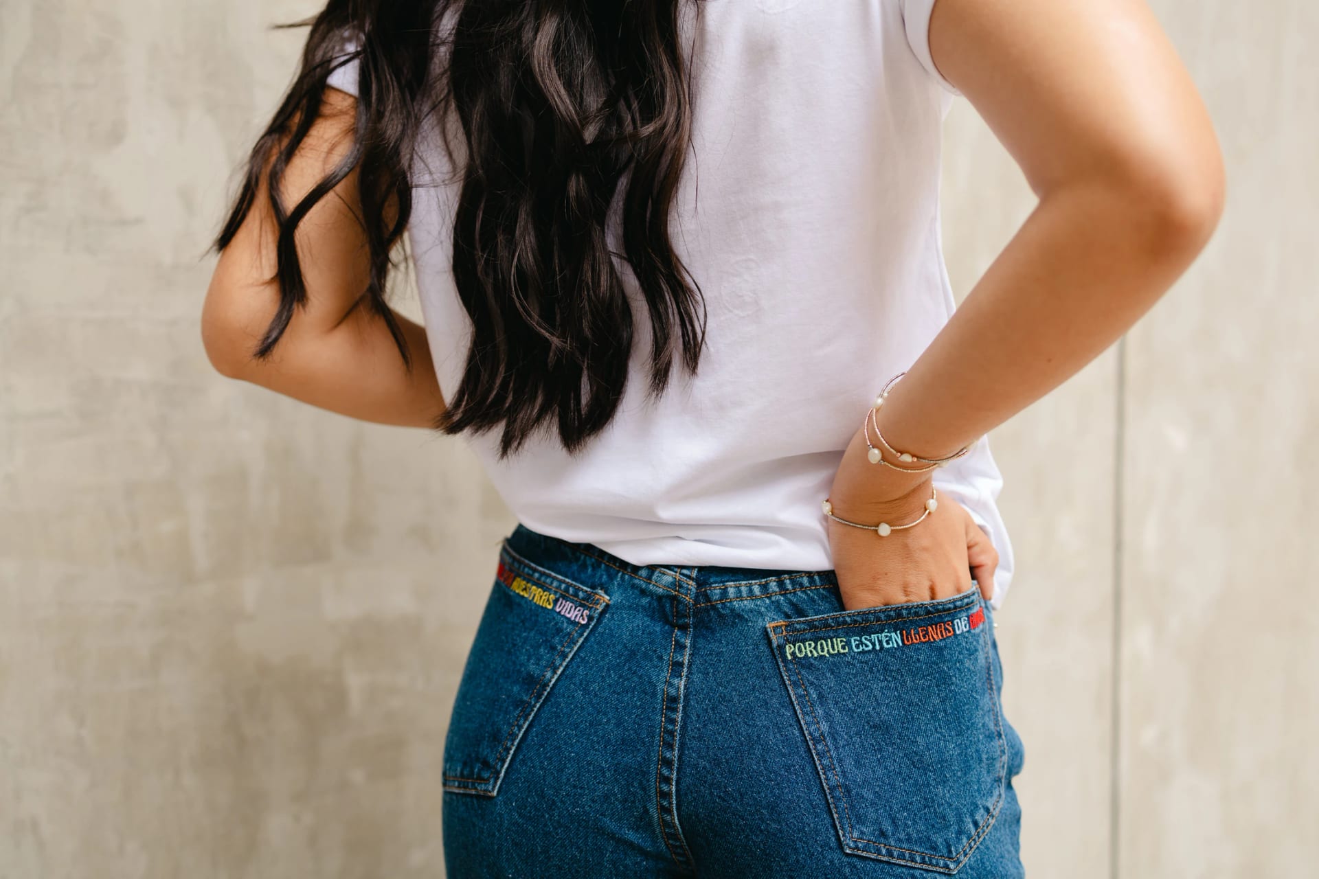 Amor De Primavera Embroidered Jeans - imagen 3