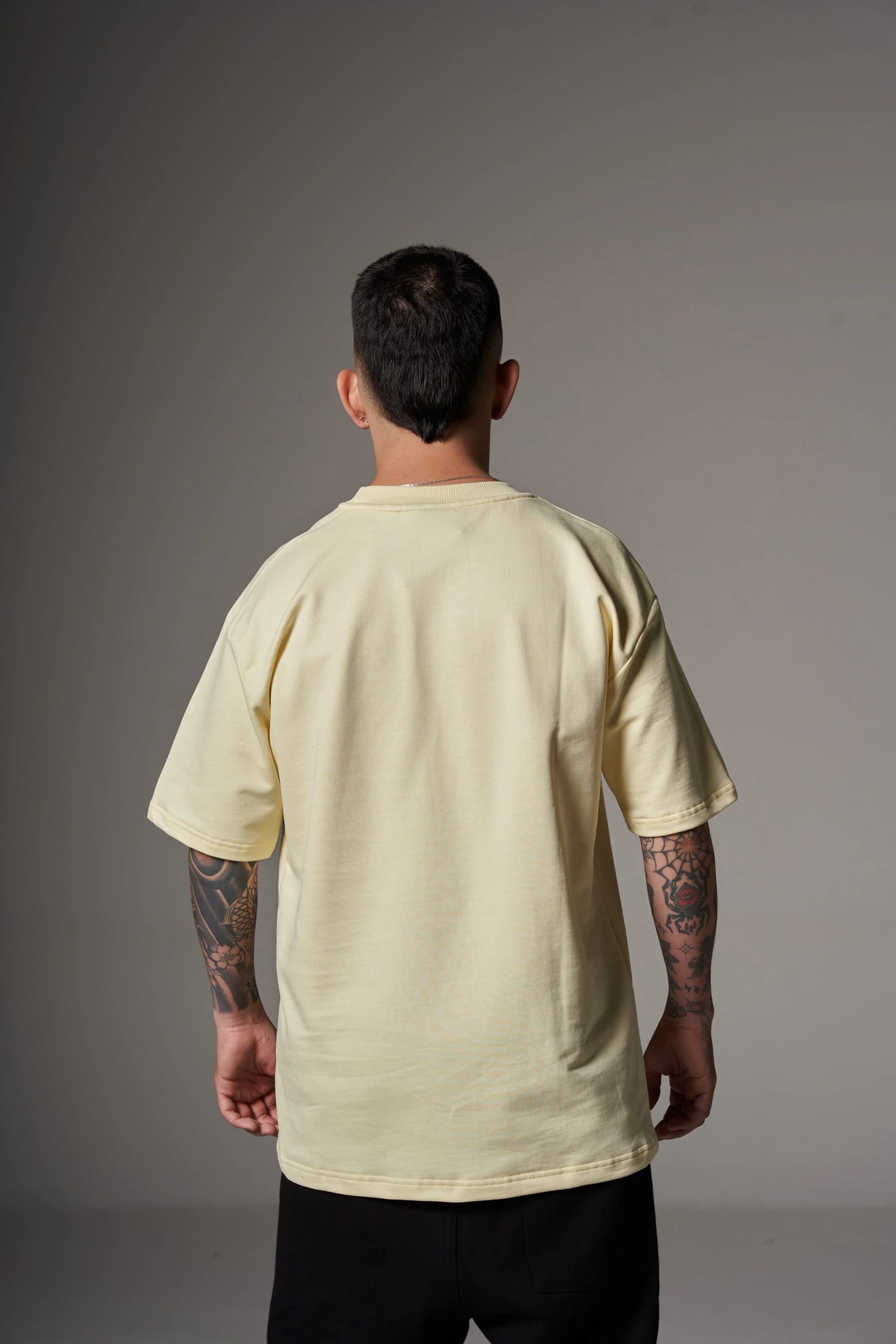 CAMISETA 300 GRAMOS 100% ALGODÓN AMARILLA - imagen 3
