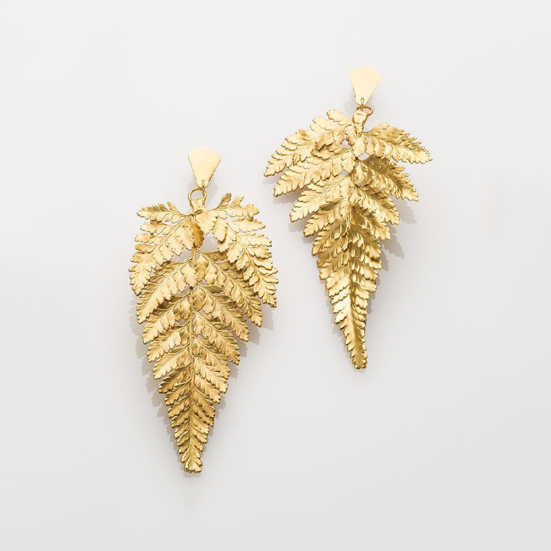 ARETES HELECHO - imagen 1