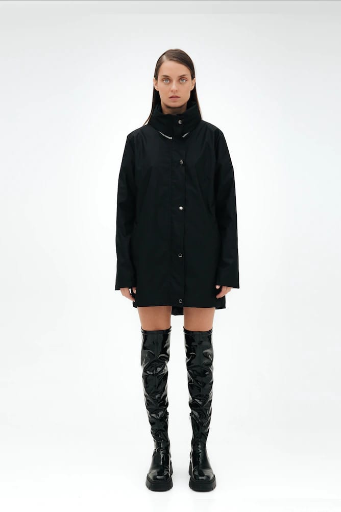 RAINCOAT BLACK - imagen 1