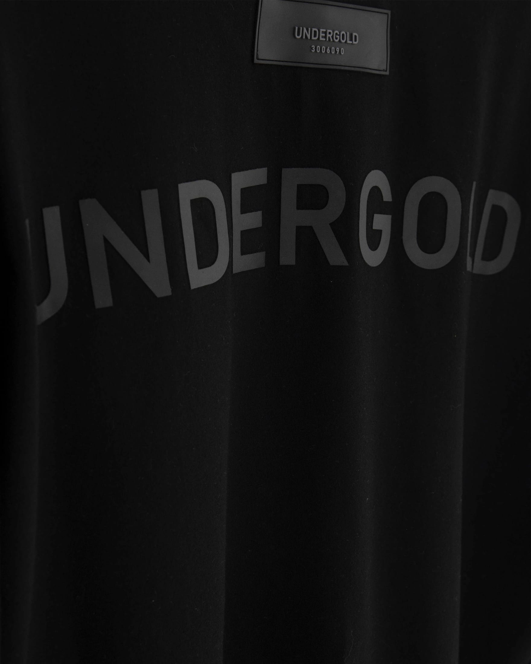 Line Logo Tshirt  Black - imagen 4
