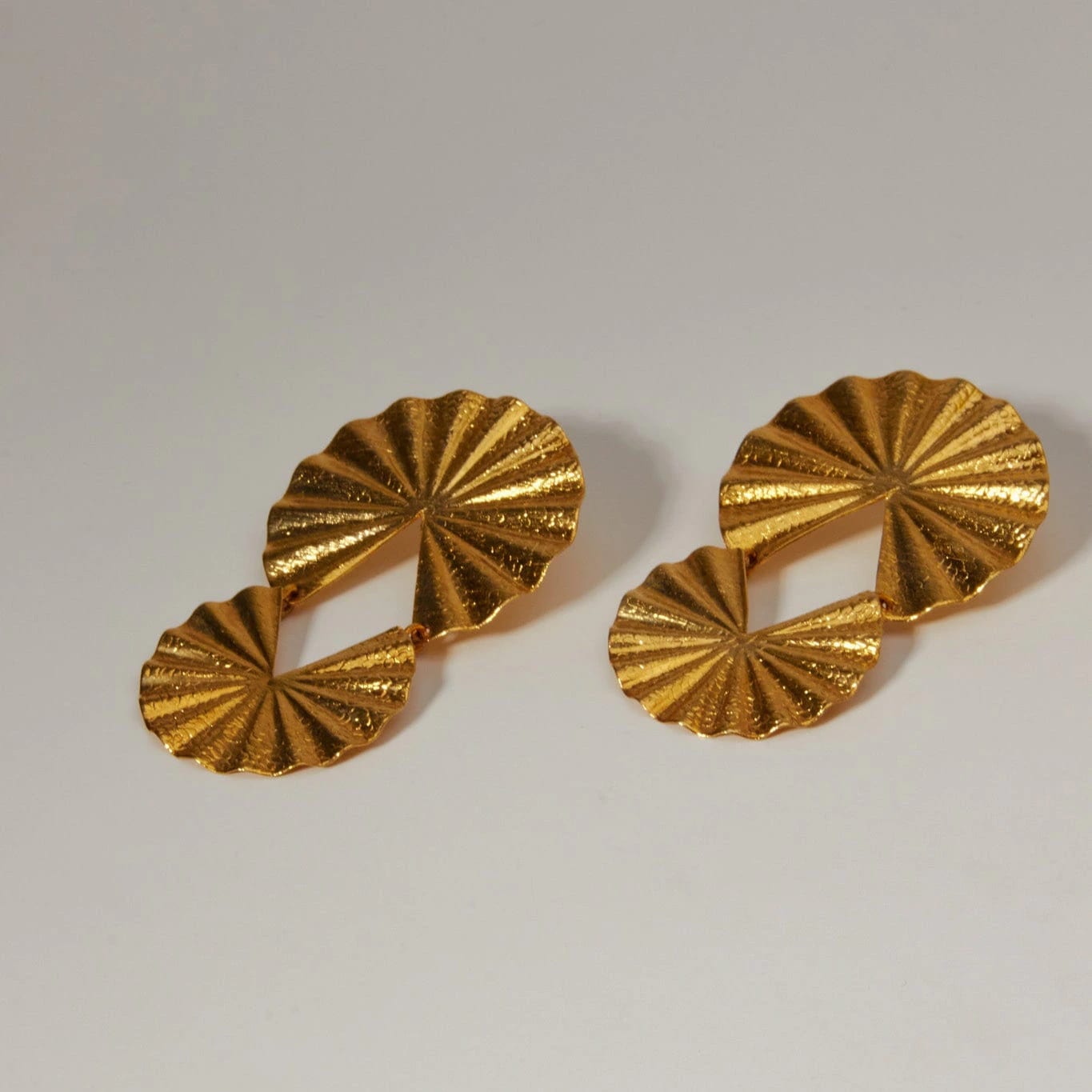 Solara Fan Earrings - imagen 1