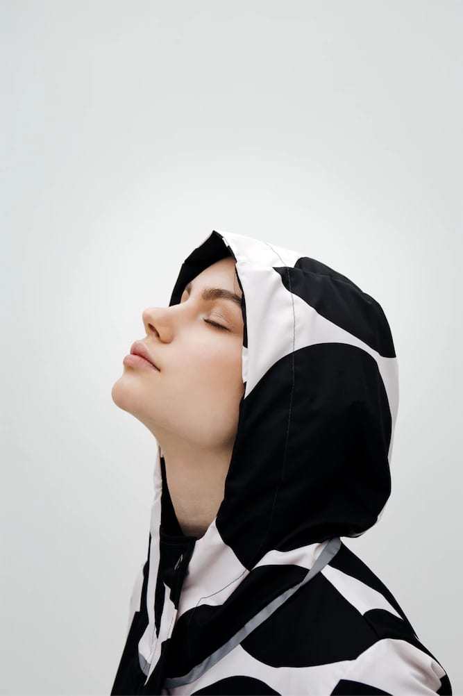 RAINCOAT STONES (PRE-ORDER) - imagen 5