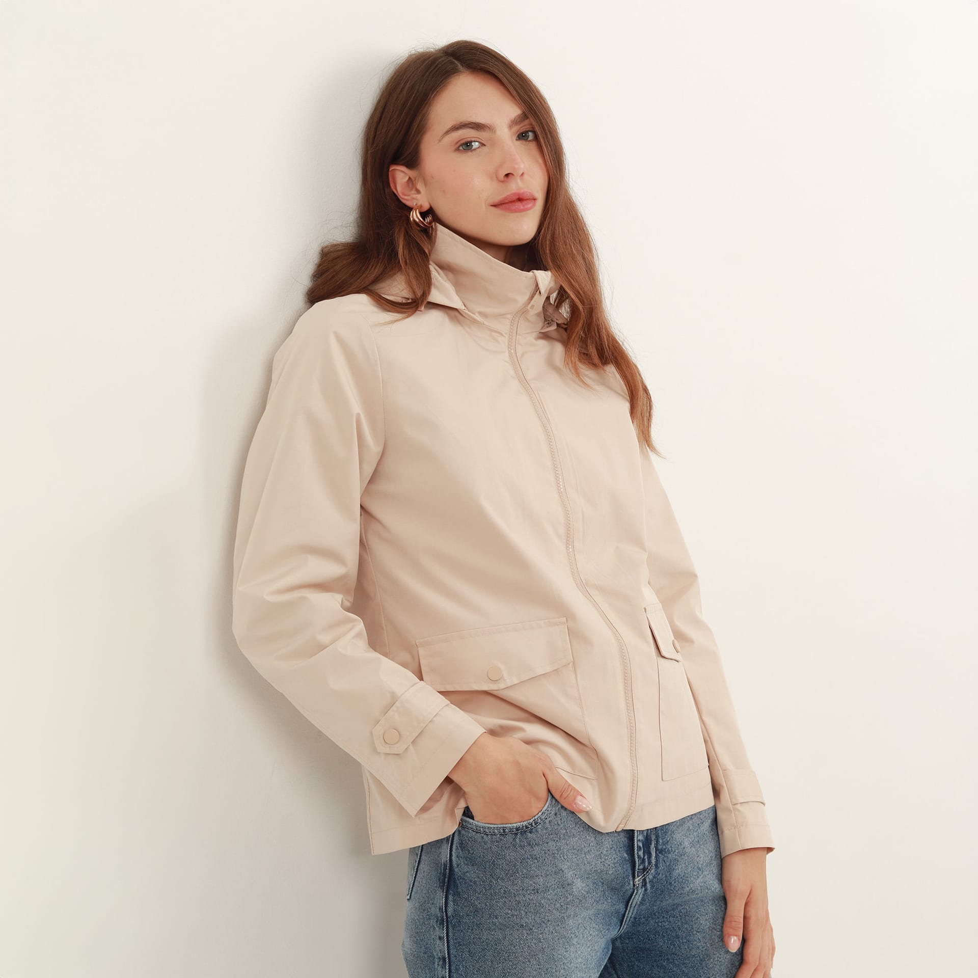 Chaqueta Ligera De Diseño Minimalista - imagen 1