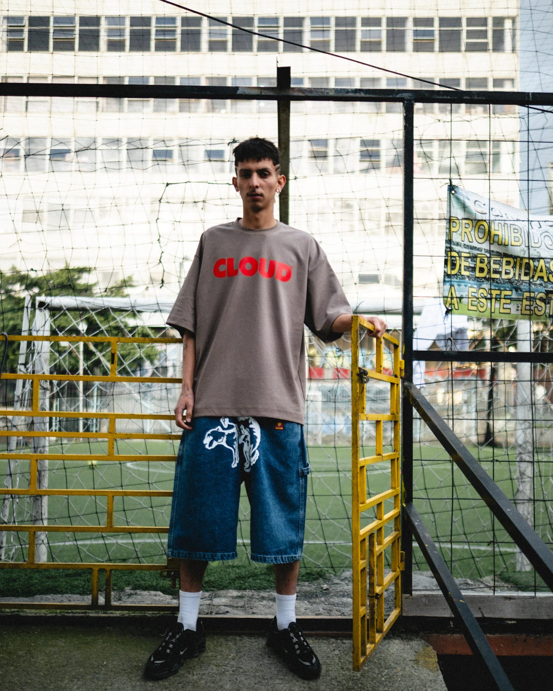 Camiseta BLOCK rojo sobre gris - imagen 3