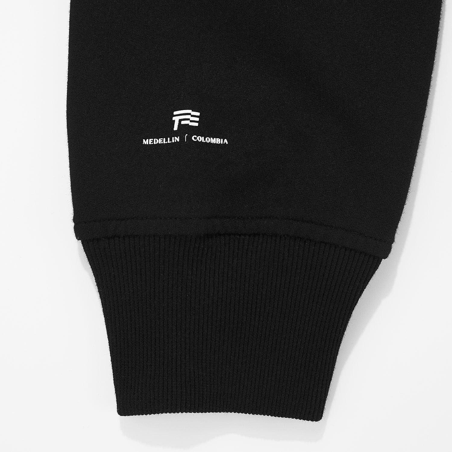 True Classic Hoodie - Deep Black - imagen 2