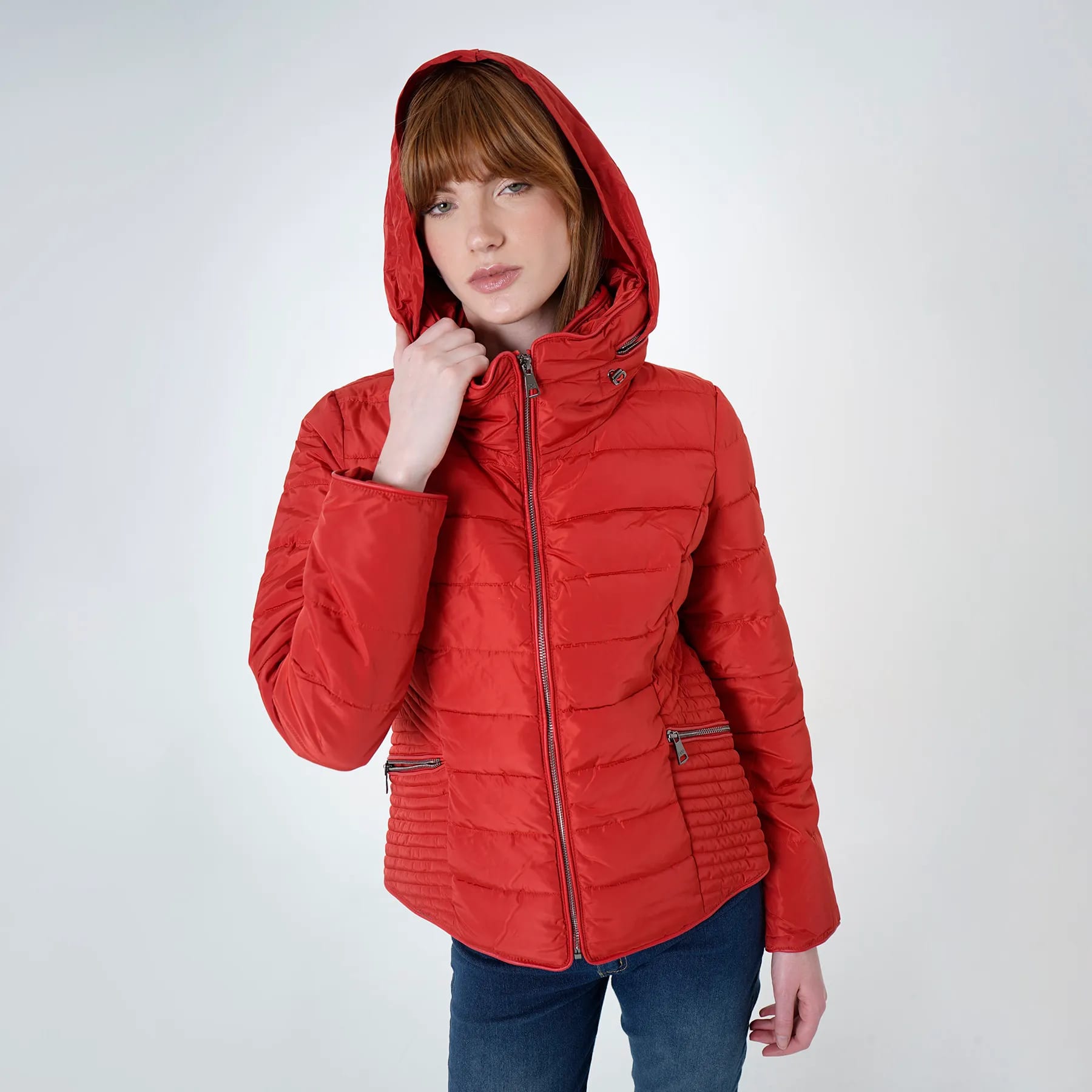 Chaqueta acolchada cuello alto con capucha interna - imagen 54