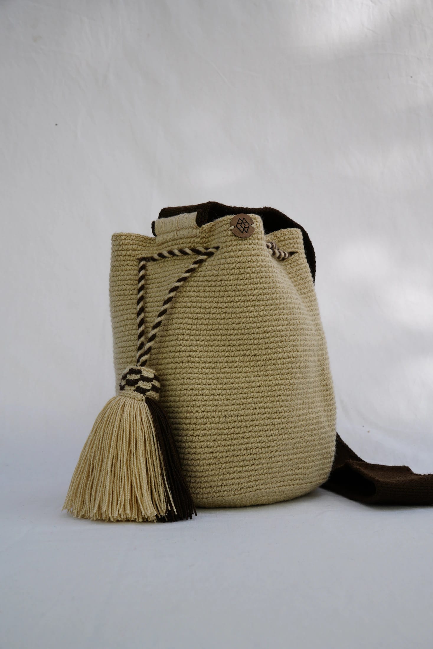Mochila Mediana Unicolor Amistad - imagen 4