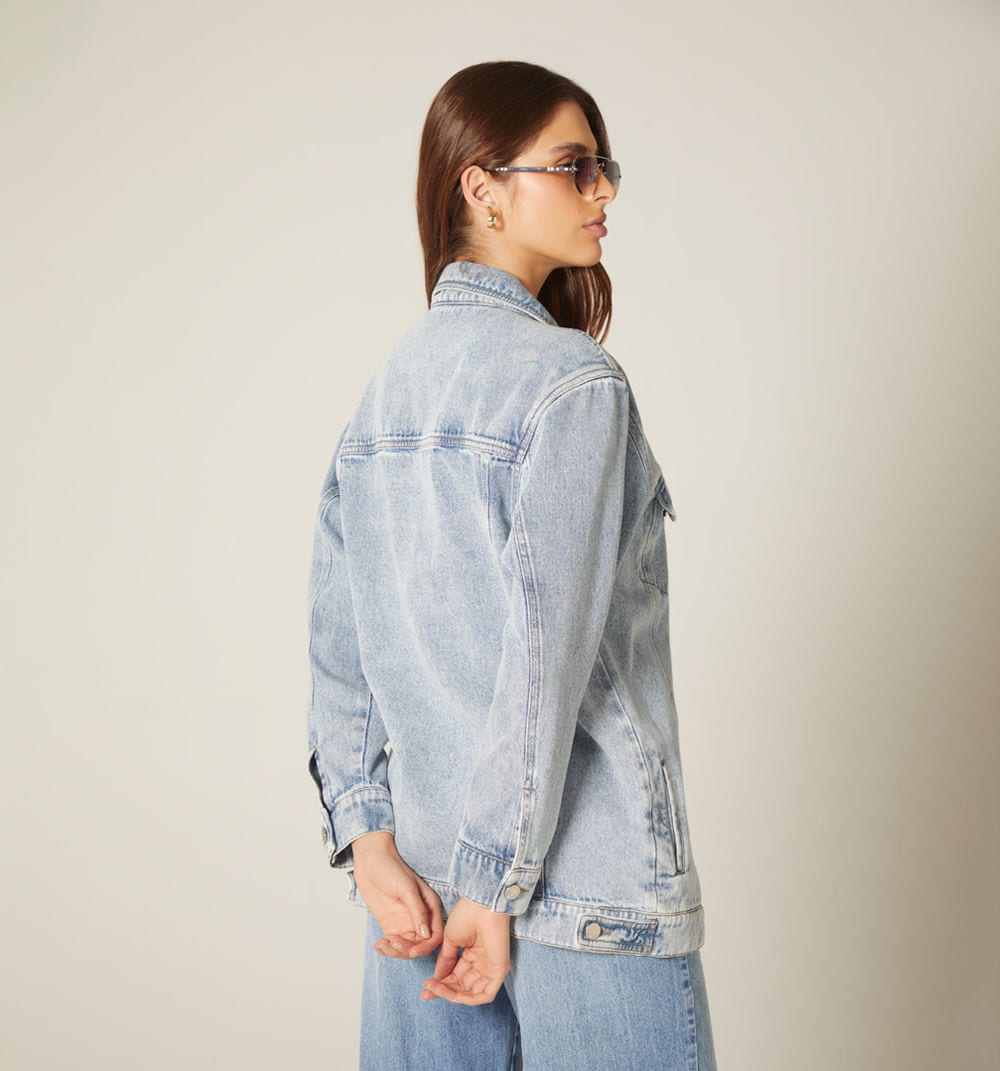 Chaqueta over size larga para mujer - imagen 4