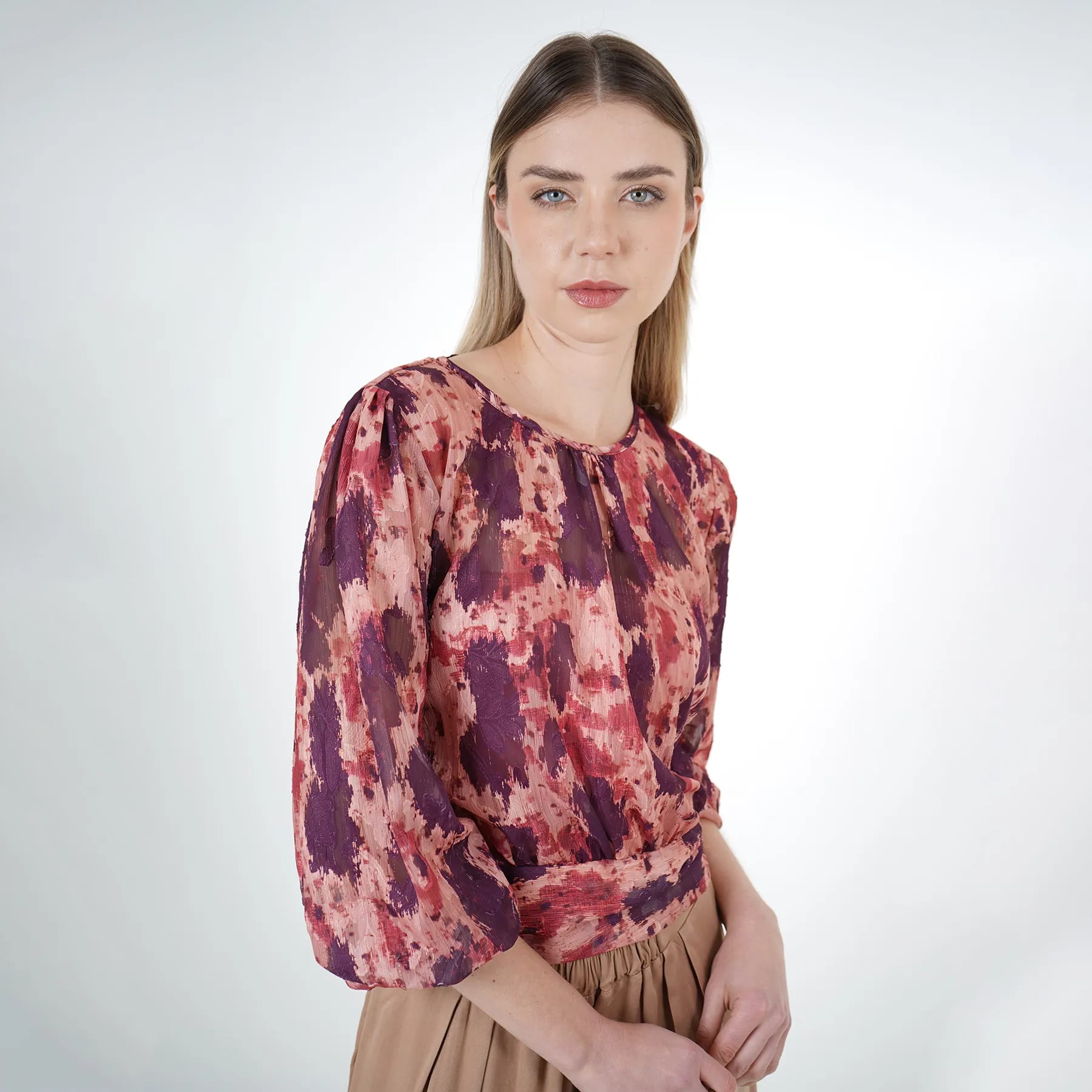 Blusa Cuello Redondo Manga Larga - imagen 1