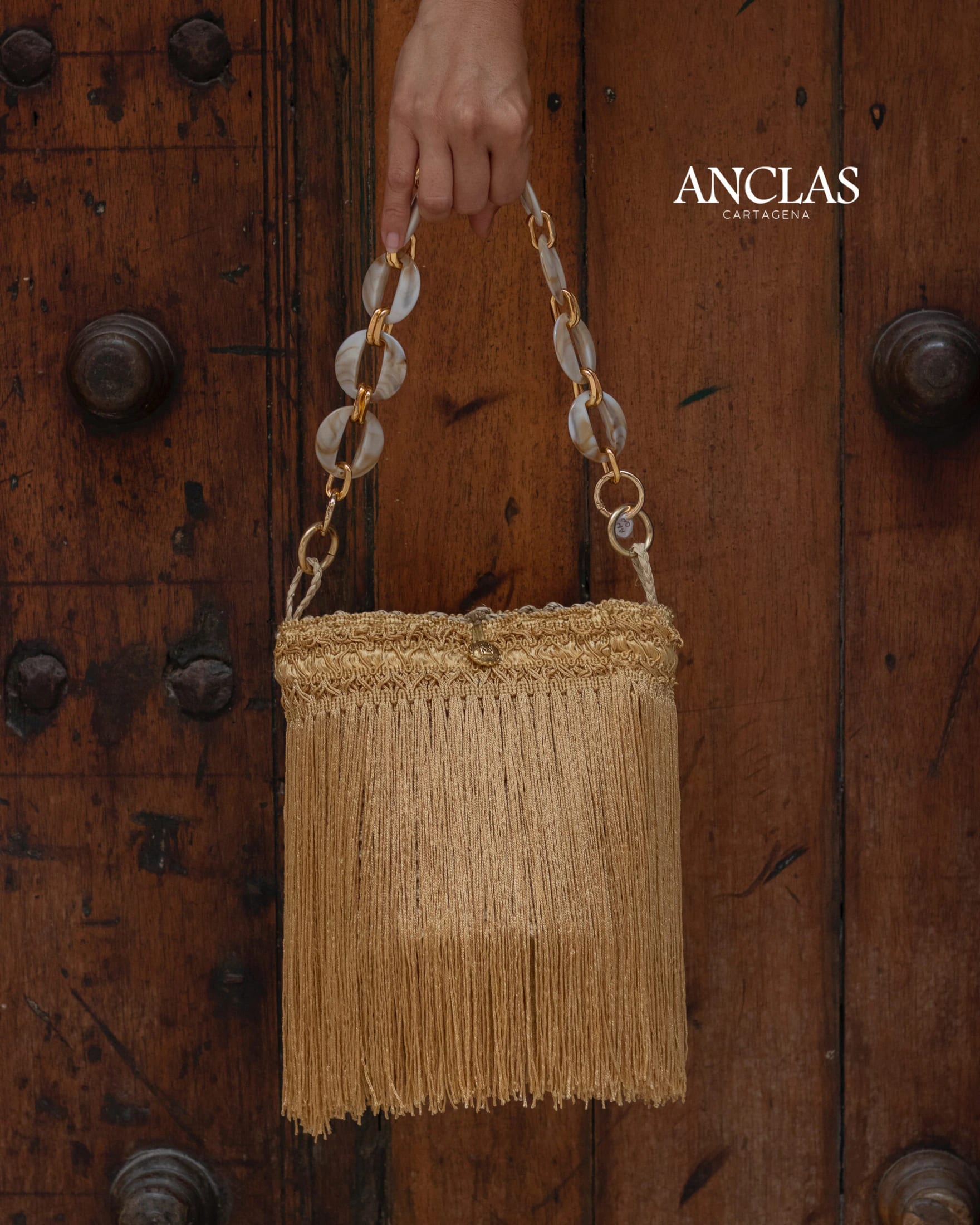 Bag hand flecos dorados - imagen 2