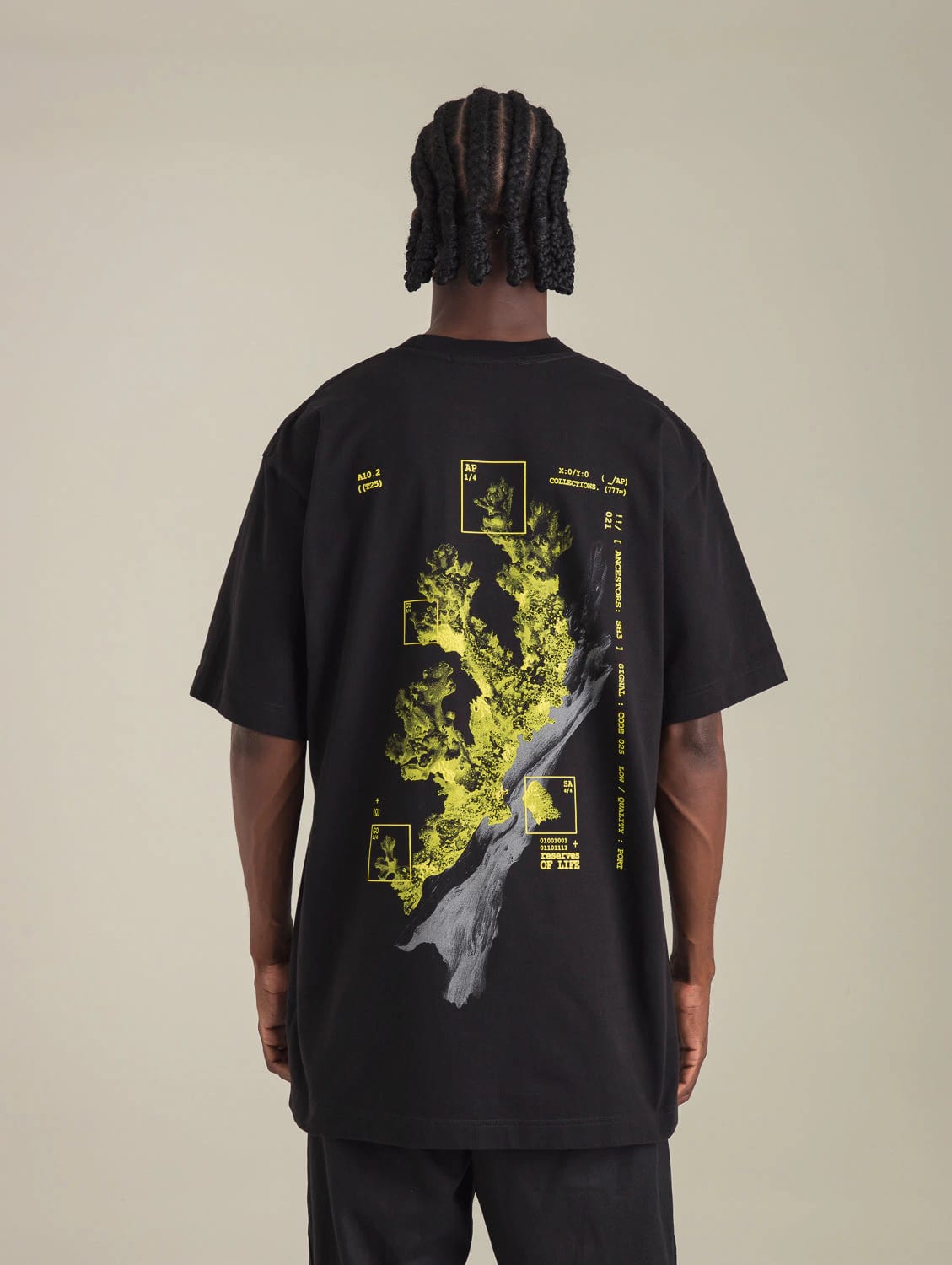 PRISMA BLACK T-SHIRT - imagen 9