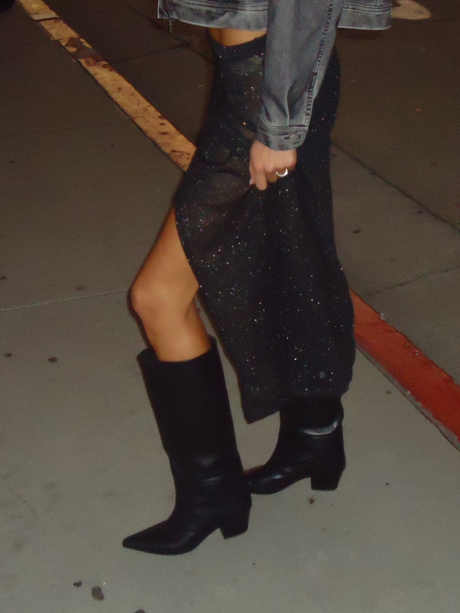 OVER LONG SKIRT - GLOSSY BLACK - imagen 4