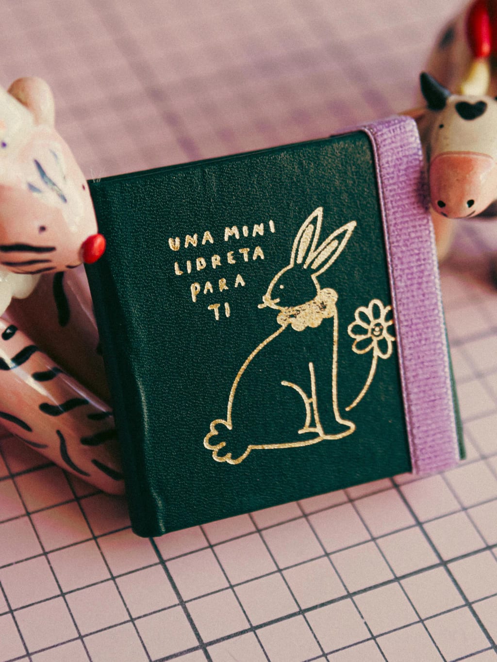 Libreta mini de papel acuarela conejito - imagen 1