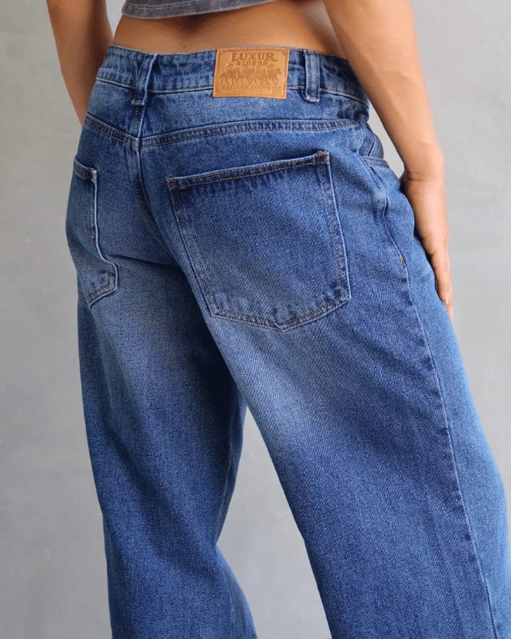 JEAN LOW WIDE FIT TIRO BAJO ANCHO AZUL OSCURO - imagen 5