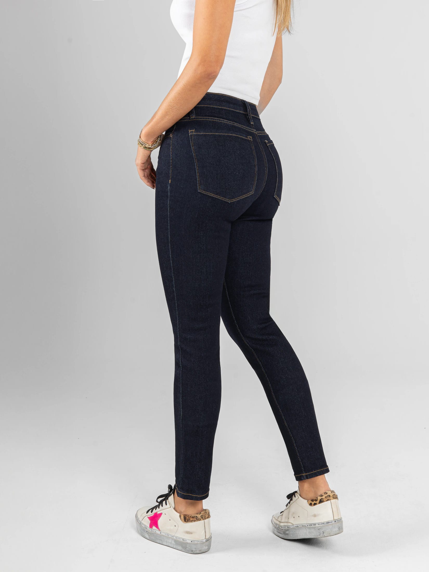 Ref: 066348 Jean Skinny stretch, tiro alto, tono azul oscuro. - imagen 3
