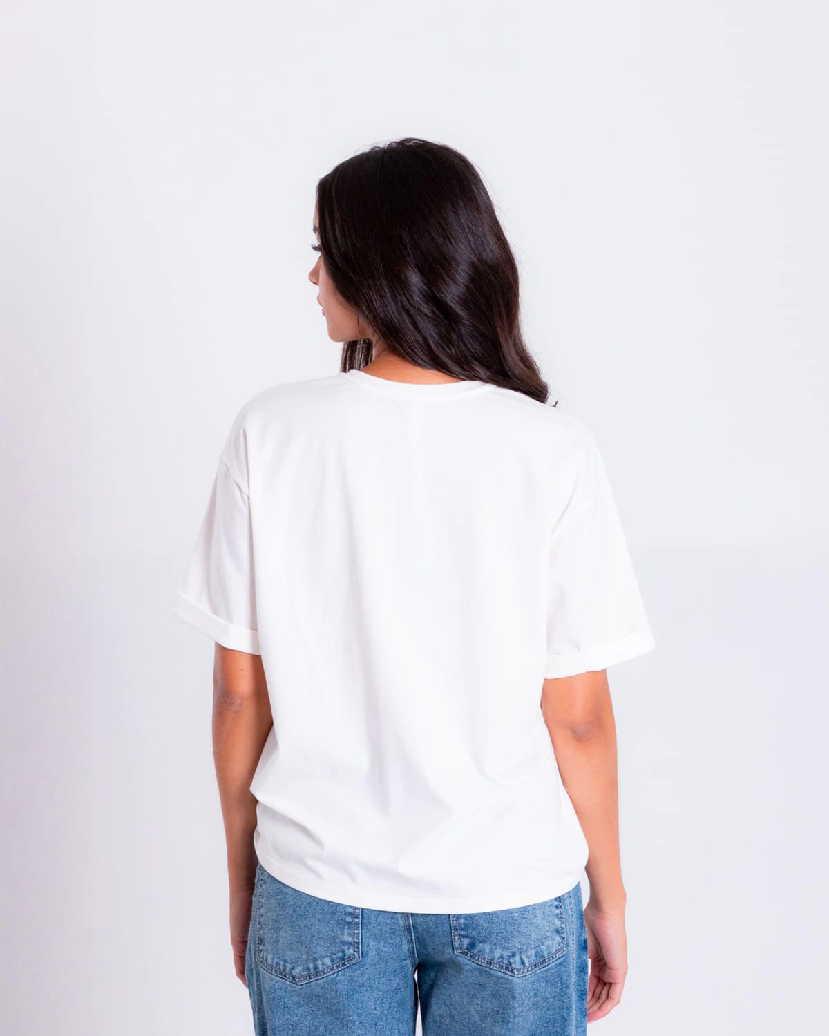 Camiseta blanca estampado frontal para mujer - imagen 3