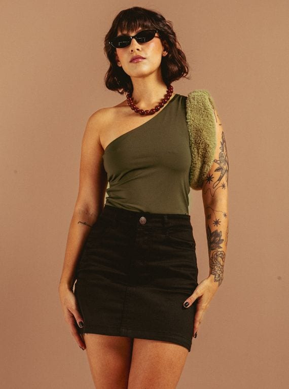 BLUSA ASIMÉTRICA VERDE OLIVO - imagen 2
