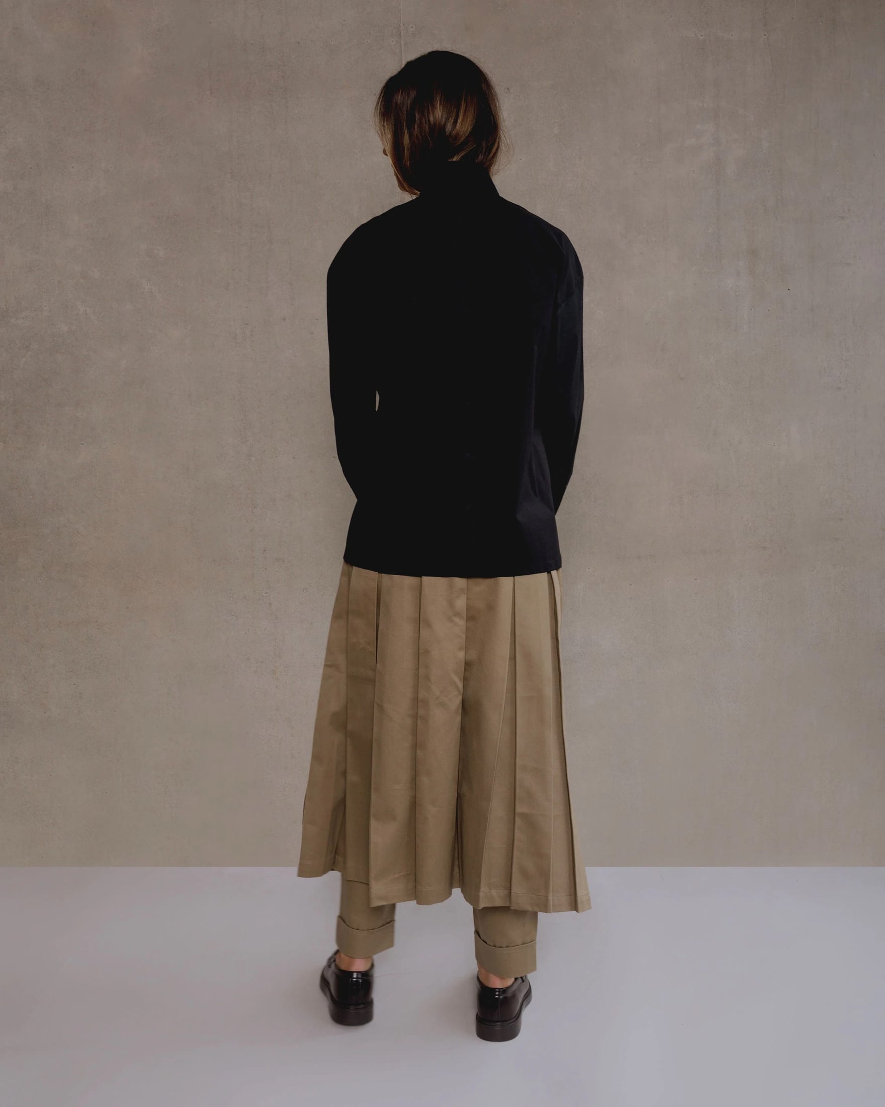 Pocket-Full Black Shirt - imagen 9