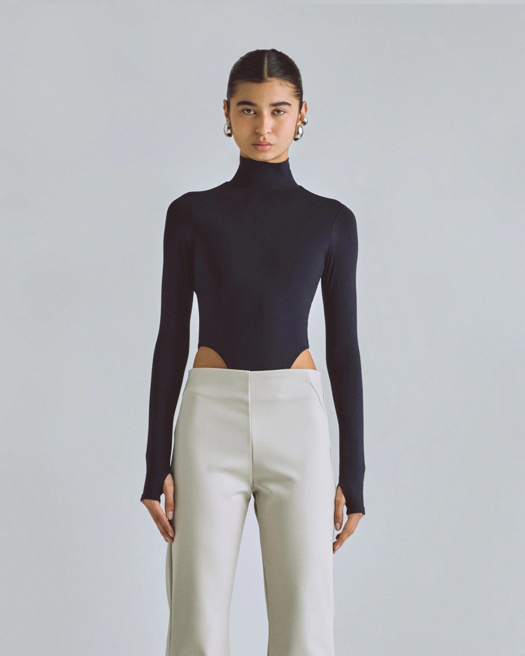 Basics Turtleneck Backless Body Black - imagen 2