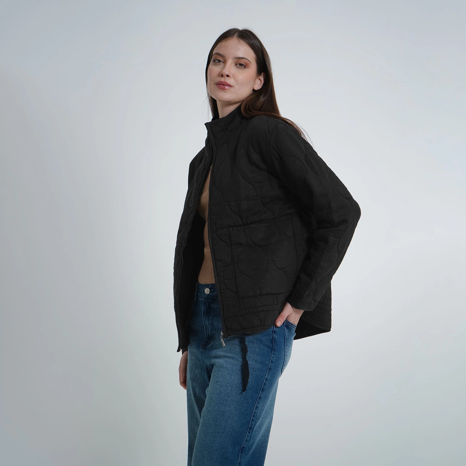 Chaqueta acolchada manga larga cuello alto con bolsillos de parche - imagen 13