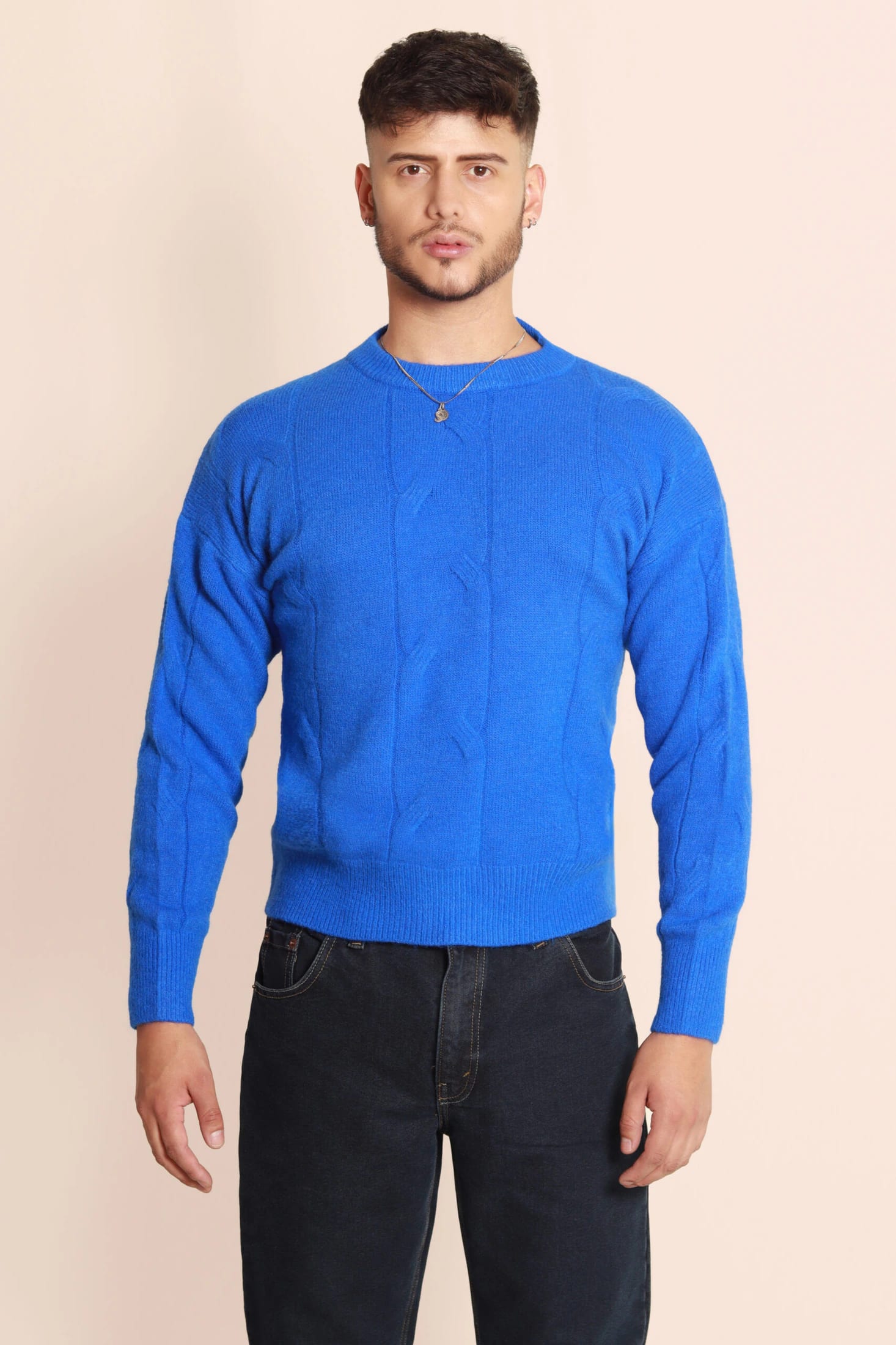 The Winter Blue Sweater - imagen 2
